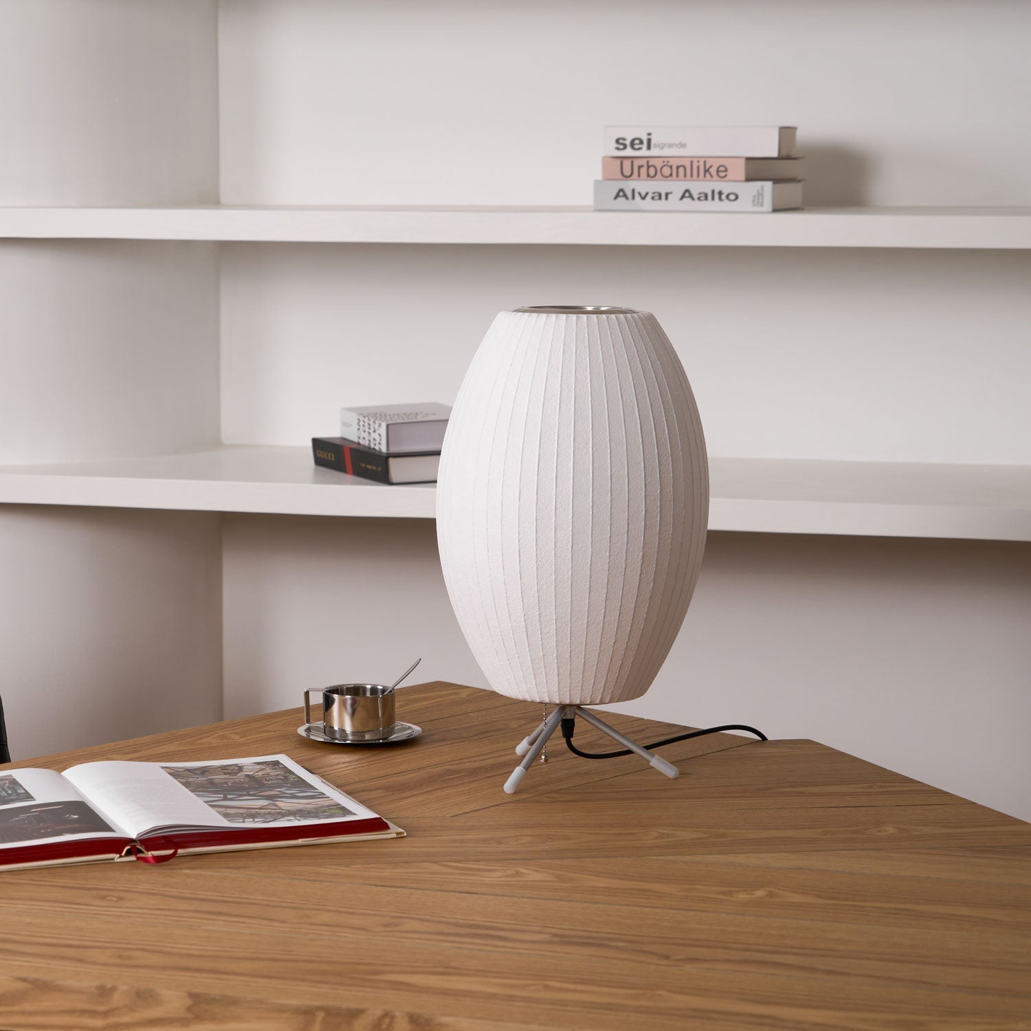 Glinice Steel Minimalist Table Lamp - Letslighting