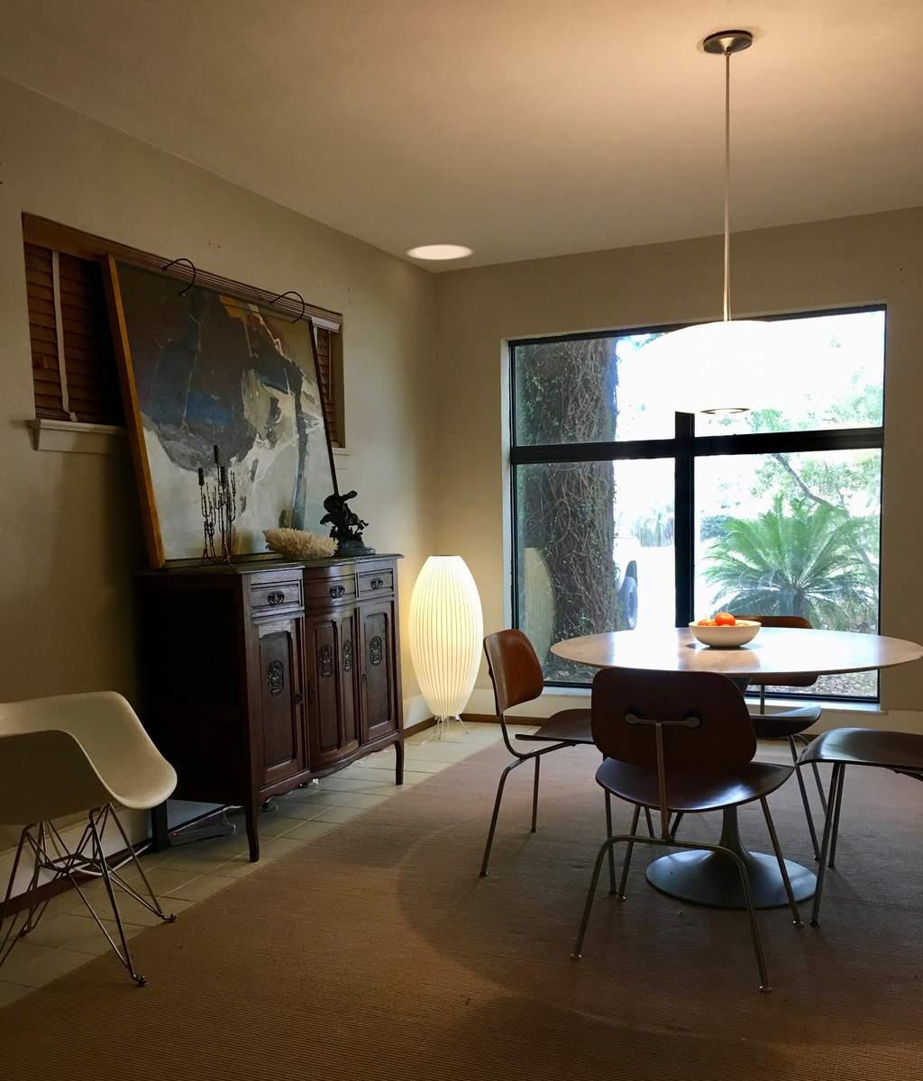 Glinice Steel Minimalist Table Lamp - Letslighting