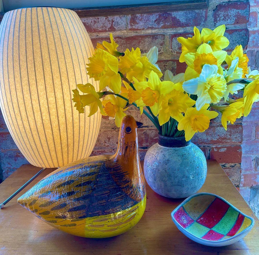 Glinice Steel Minimalist Table Lamp - Letslighting