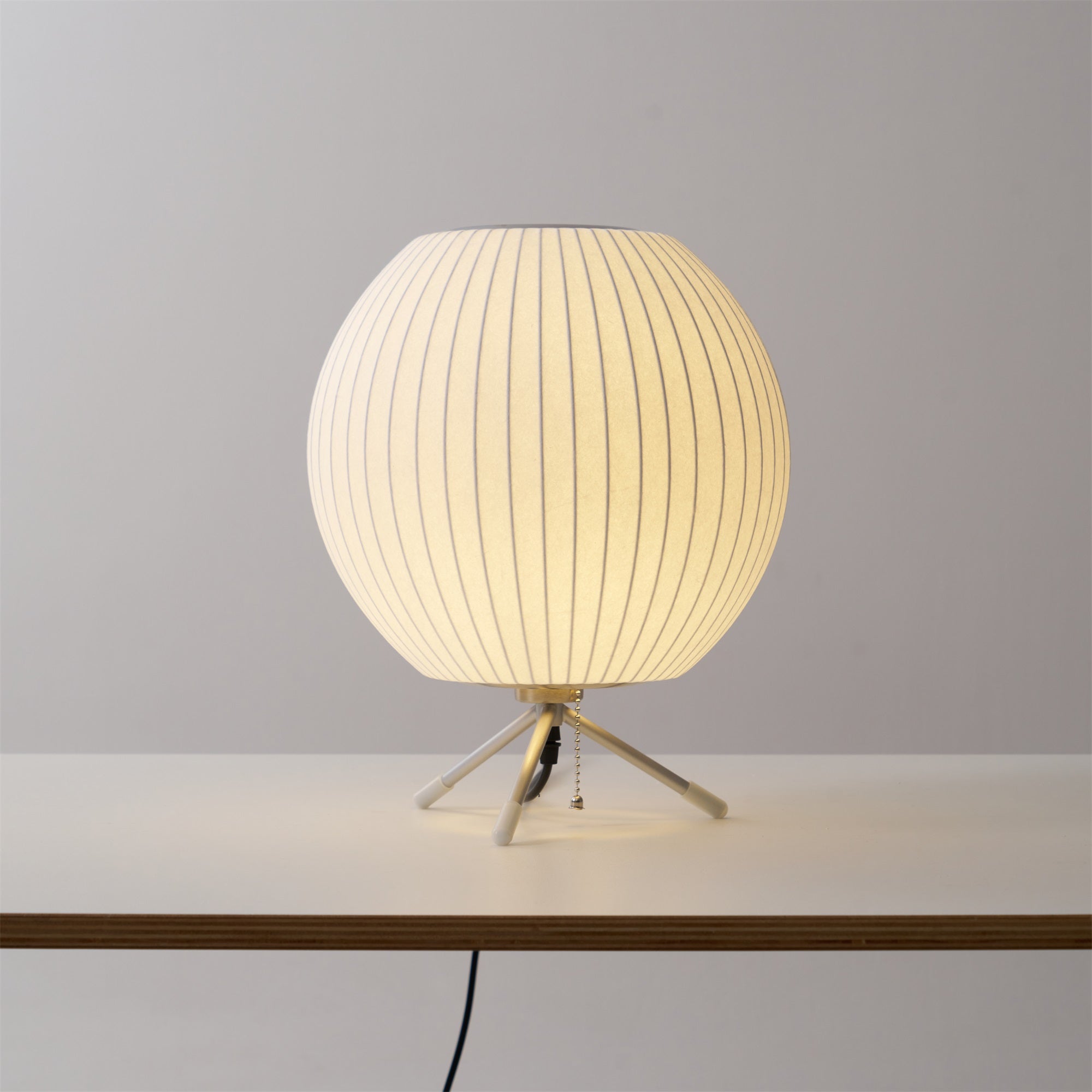 Glinice Steel Minimalist Table Lamp - Letslighting