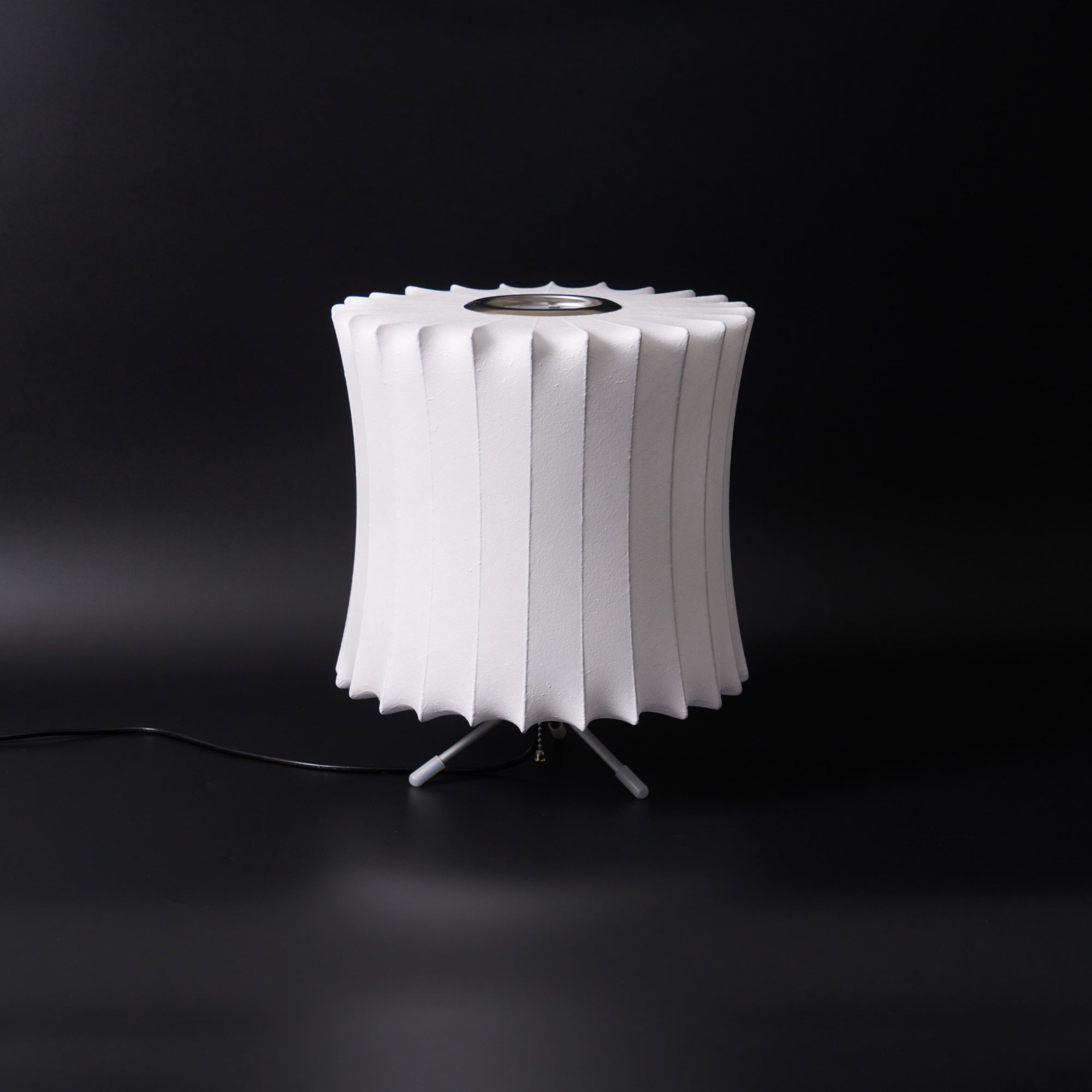 Glinice Steel Minimalist Table Lamp - Letslighting