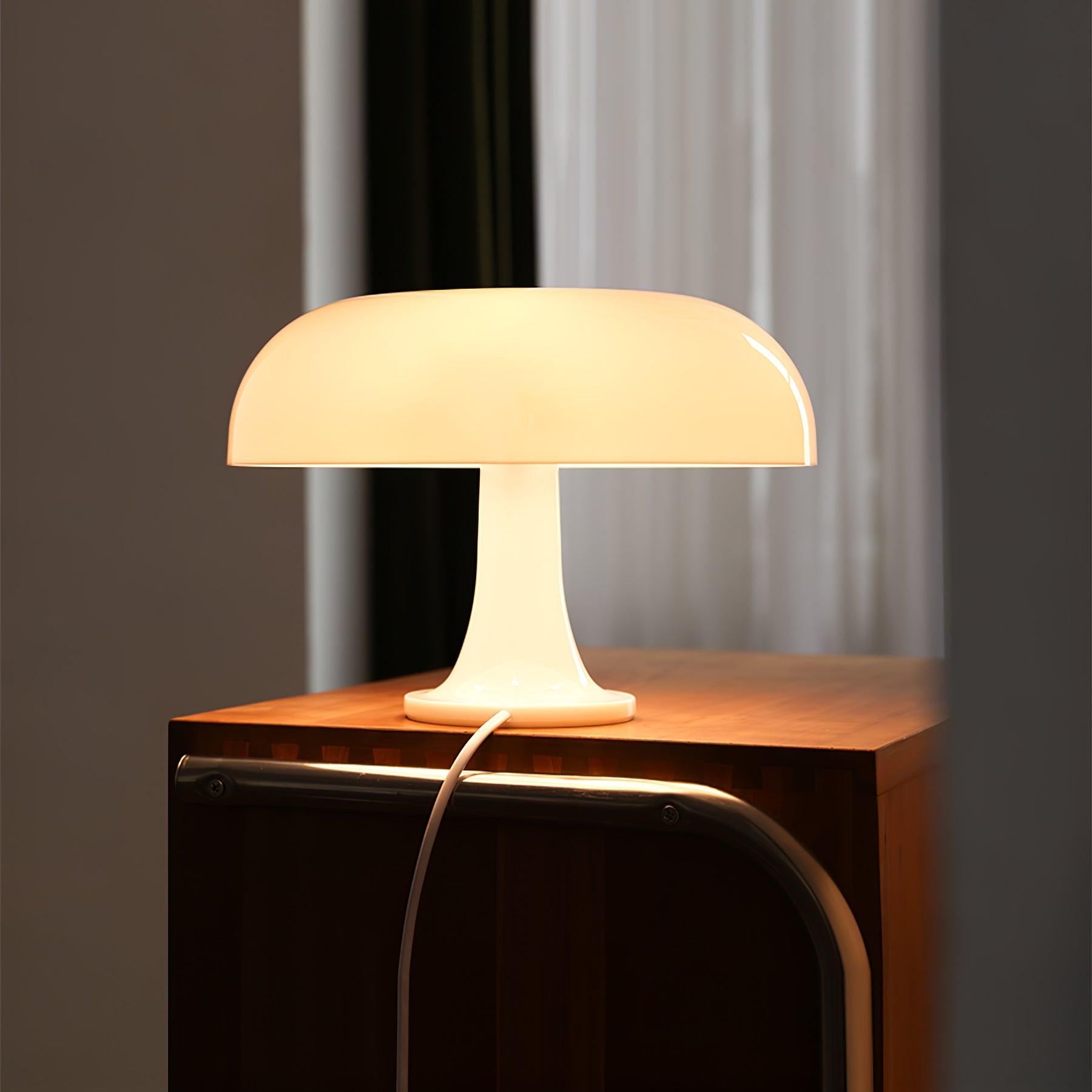 Ondain Playful Retro Table Lamp - Letslighting