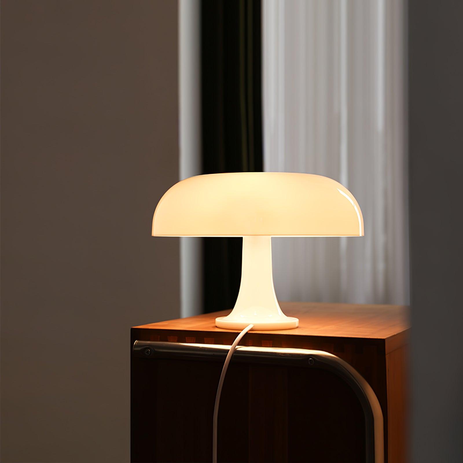 Ondain Playful Retro Table Lamp - Letslighting