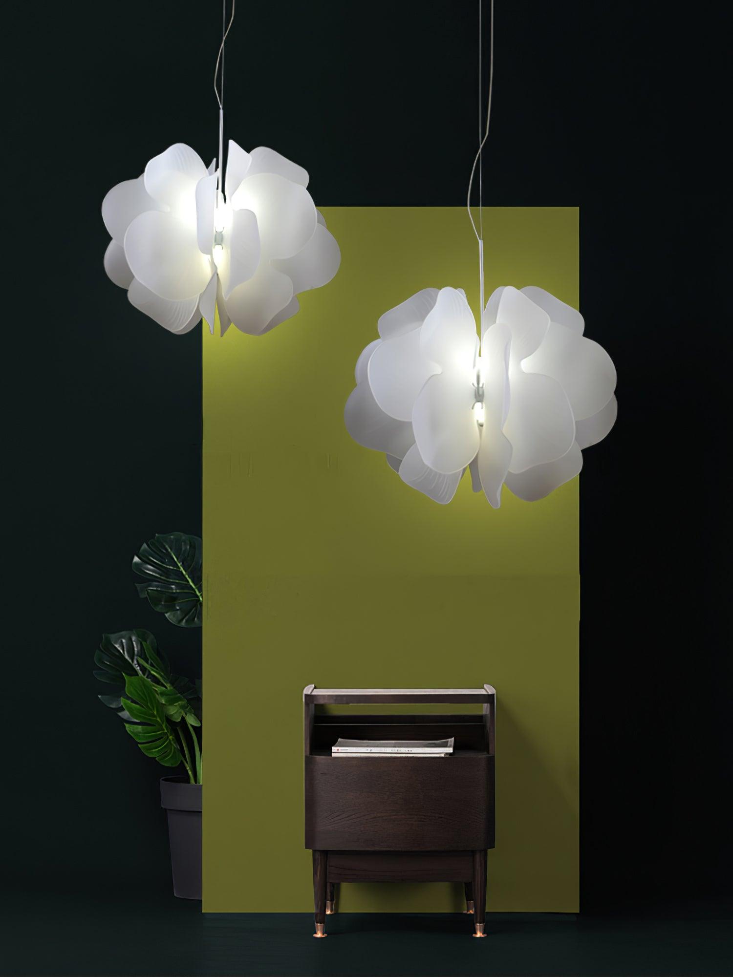 Lustra Pendant Light Plastic Floral - Letslighting