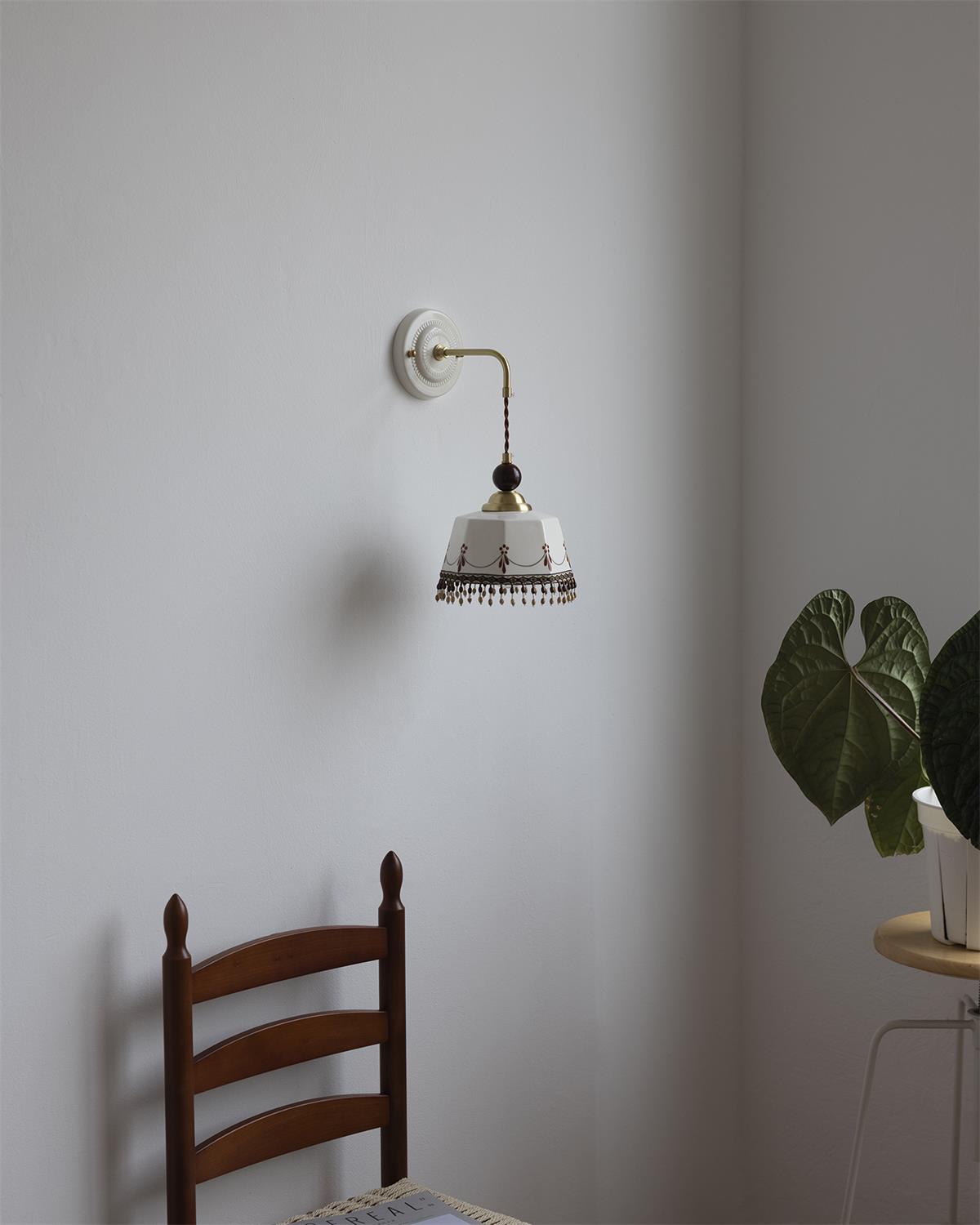 Noemi Wall Lamp Vintage Floral Elegance - Letslighting