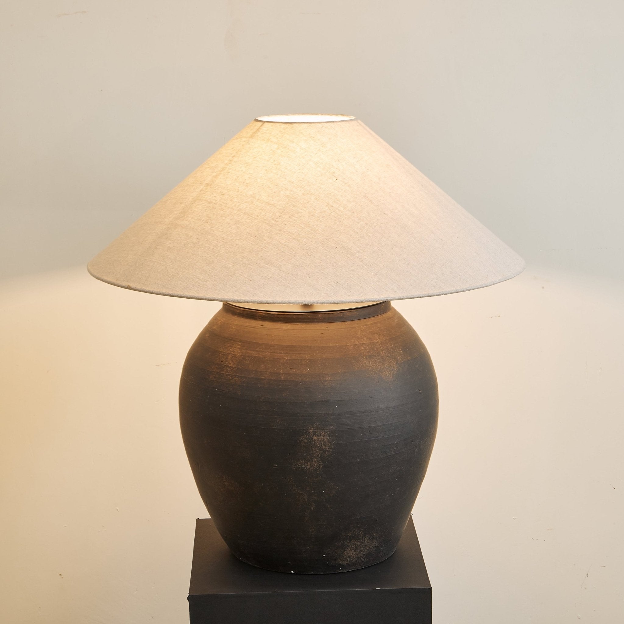 Eloise Modern Table Lamp - Letslighting