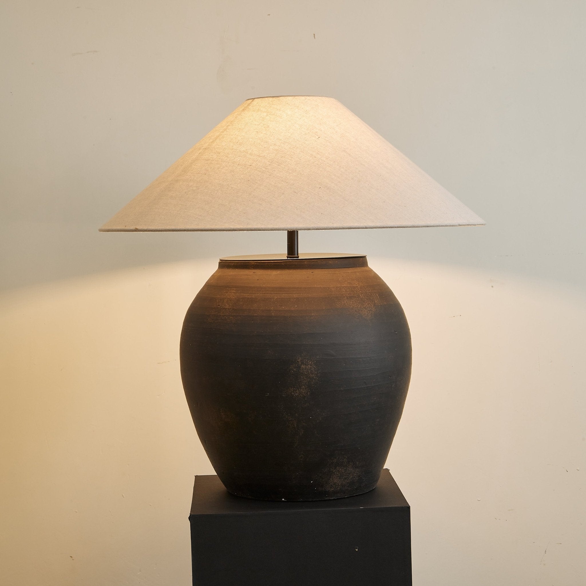 Eloise Modern Table Lamp - Letslighting