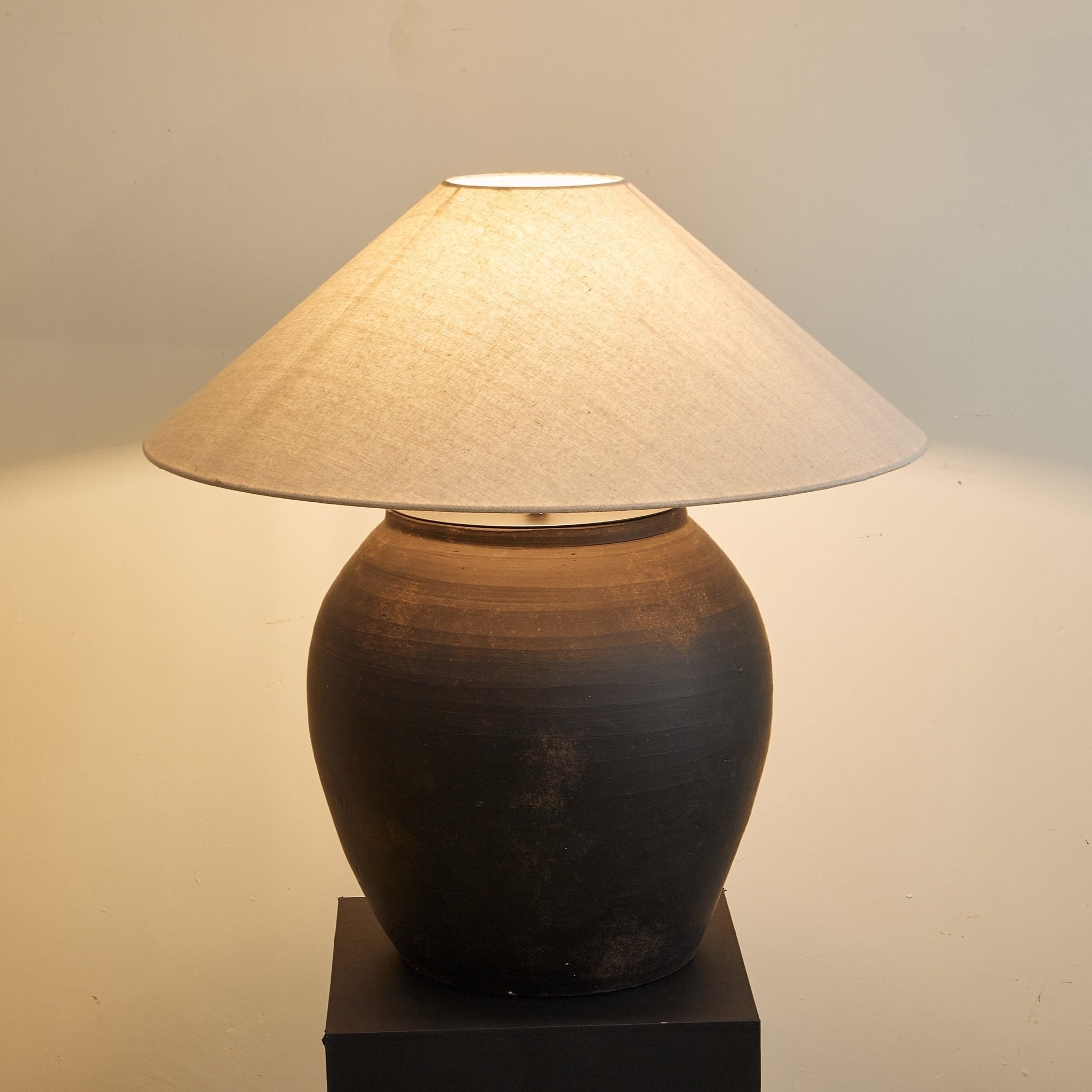 Eloise Modern Table Lamp - Letslighting