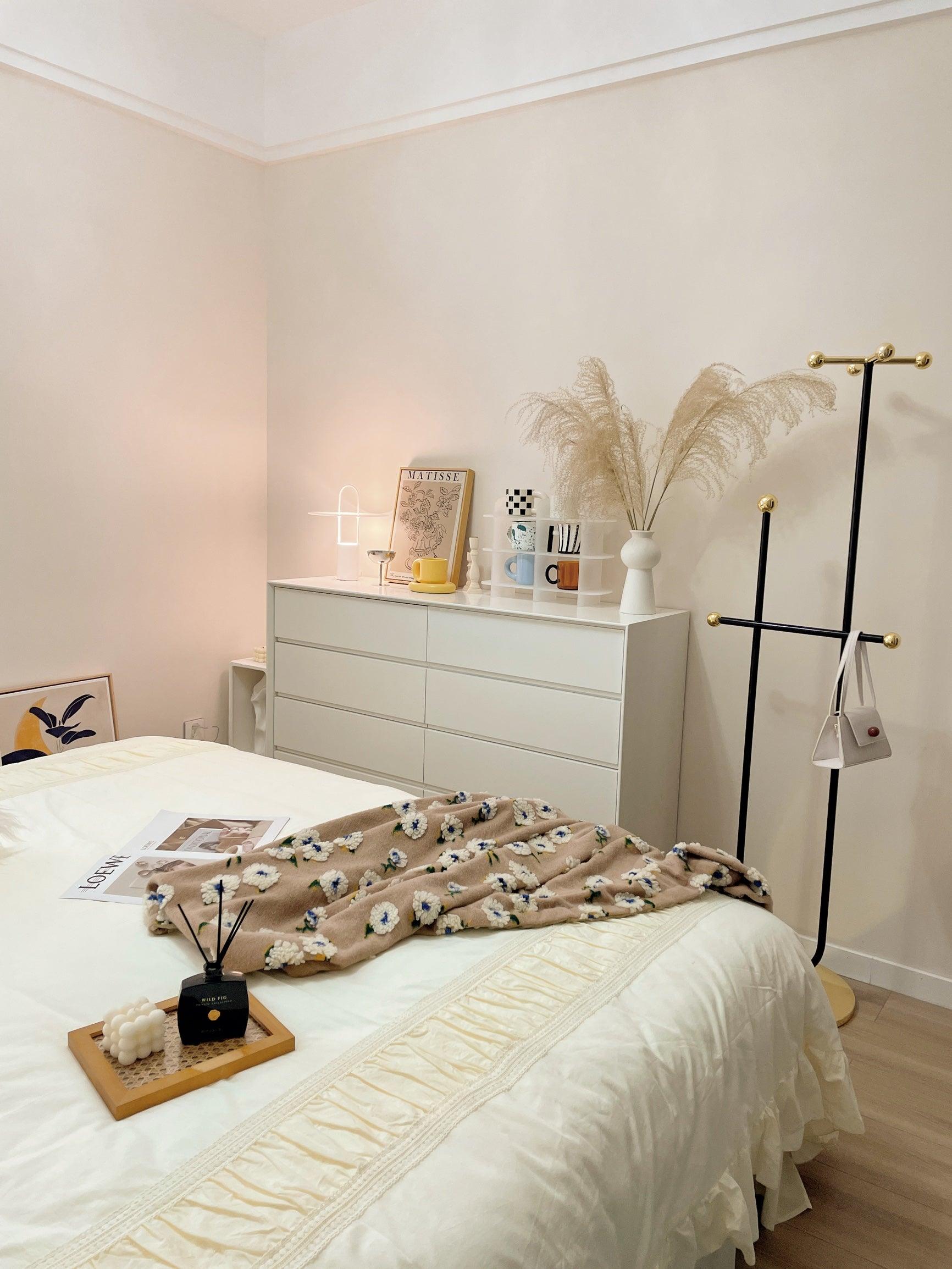 Hattie Modern Table Lamp - Letslighting