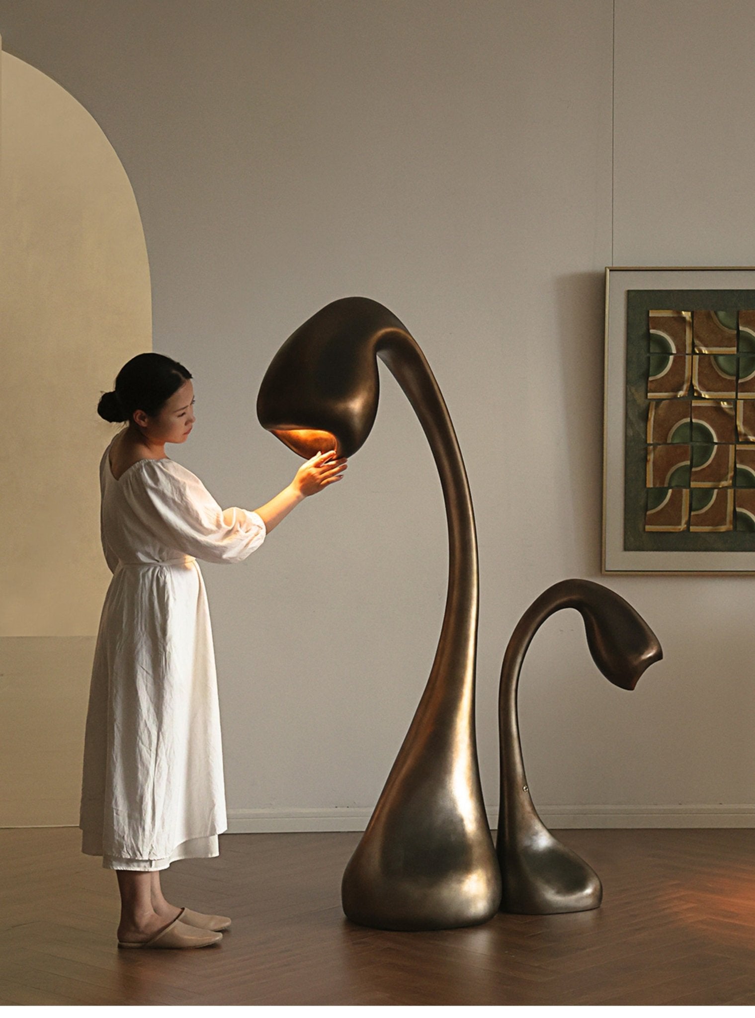 Noor Grande Sculptural Floor Lamp - Letslighting