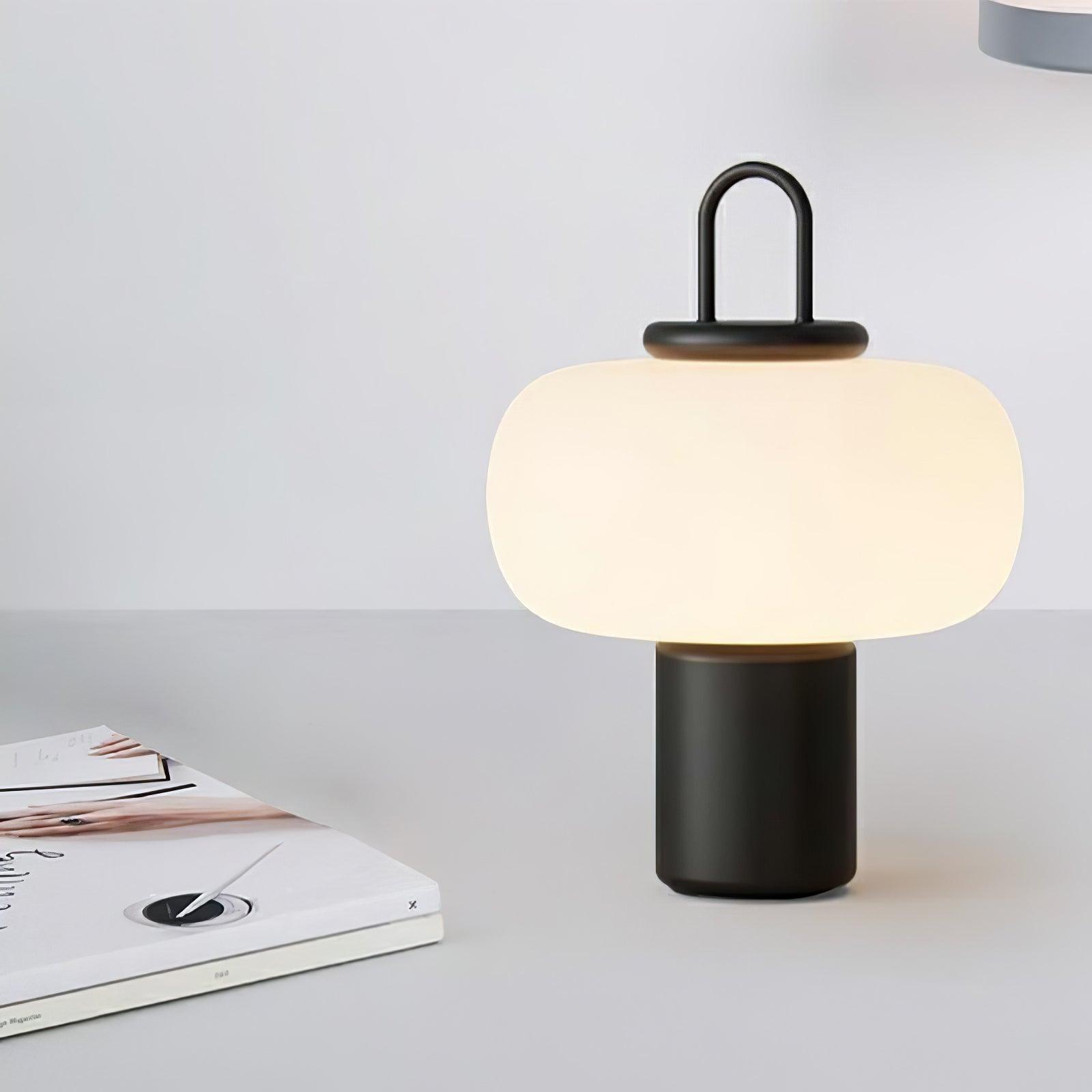Solisic Minimalist Table Lamp - Letslighting