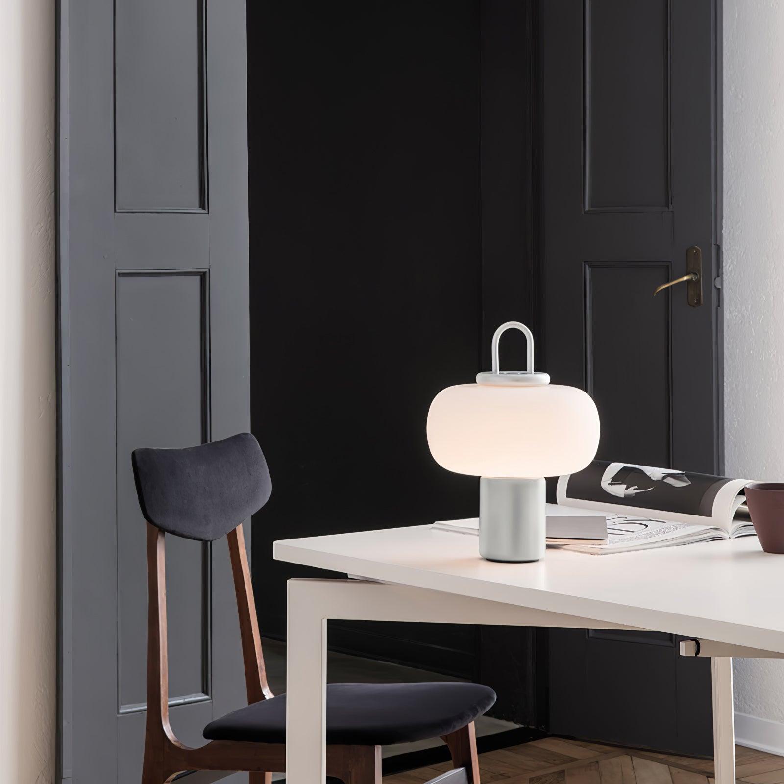 Solisic Minimalist Table Lamp - Letslighting