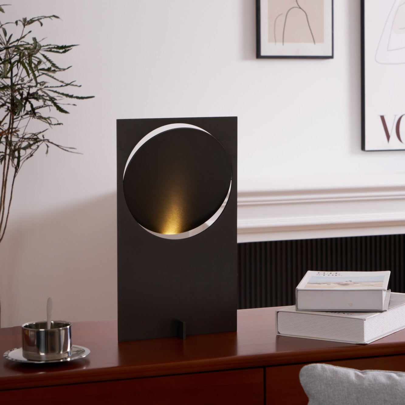 Orona Steel Futuristic Table Lamp - Letslighting