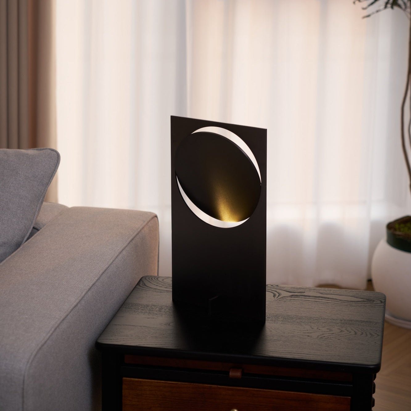 Orona Steel Futuristic Table Lamp - Letslighting