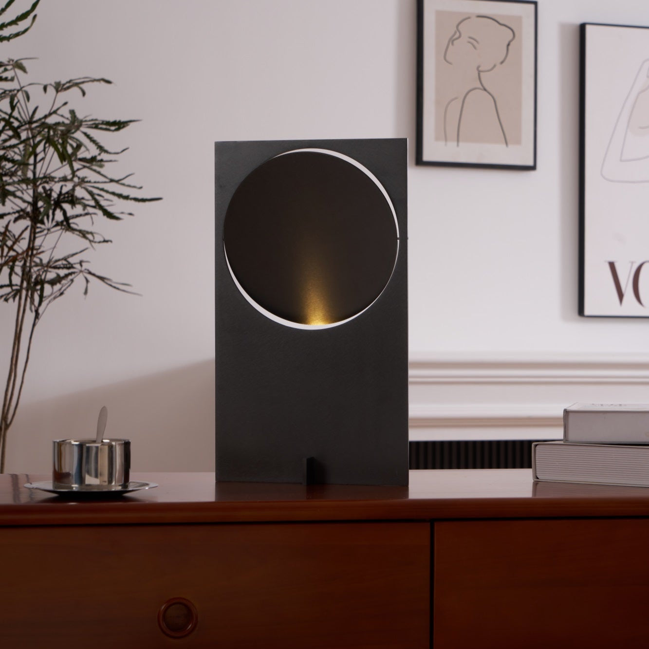 Orona Steel Futuristic Table Lamp - Letslighting