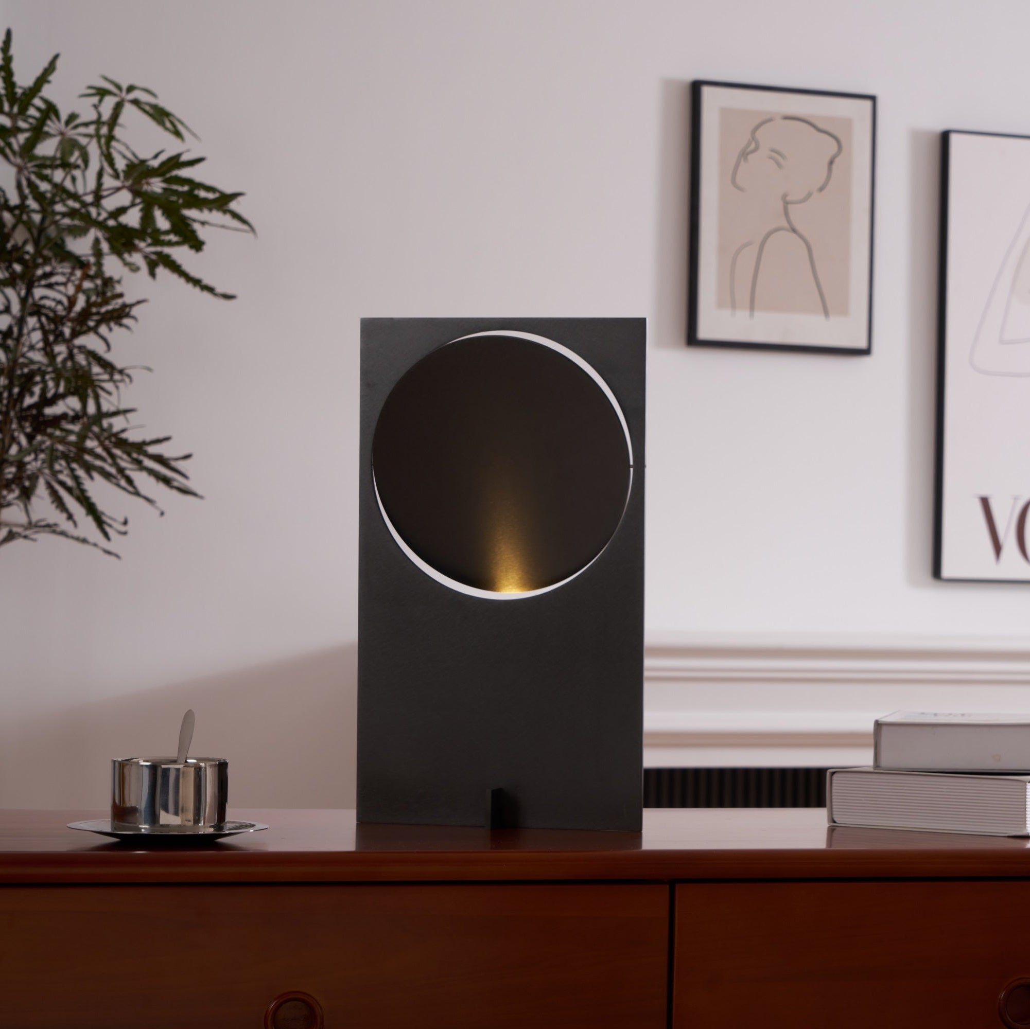 Orona Steel Futuristic Table Lamp - Letslighting