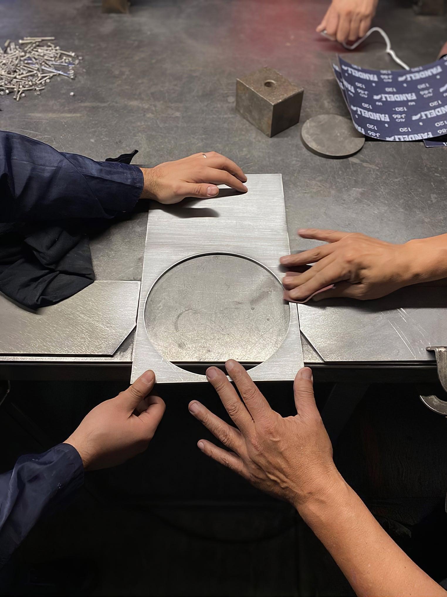 Orona Steel Futuristic Table Lamp - Letslighting