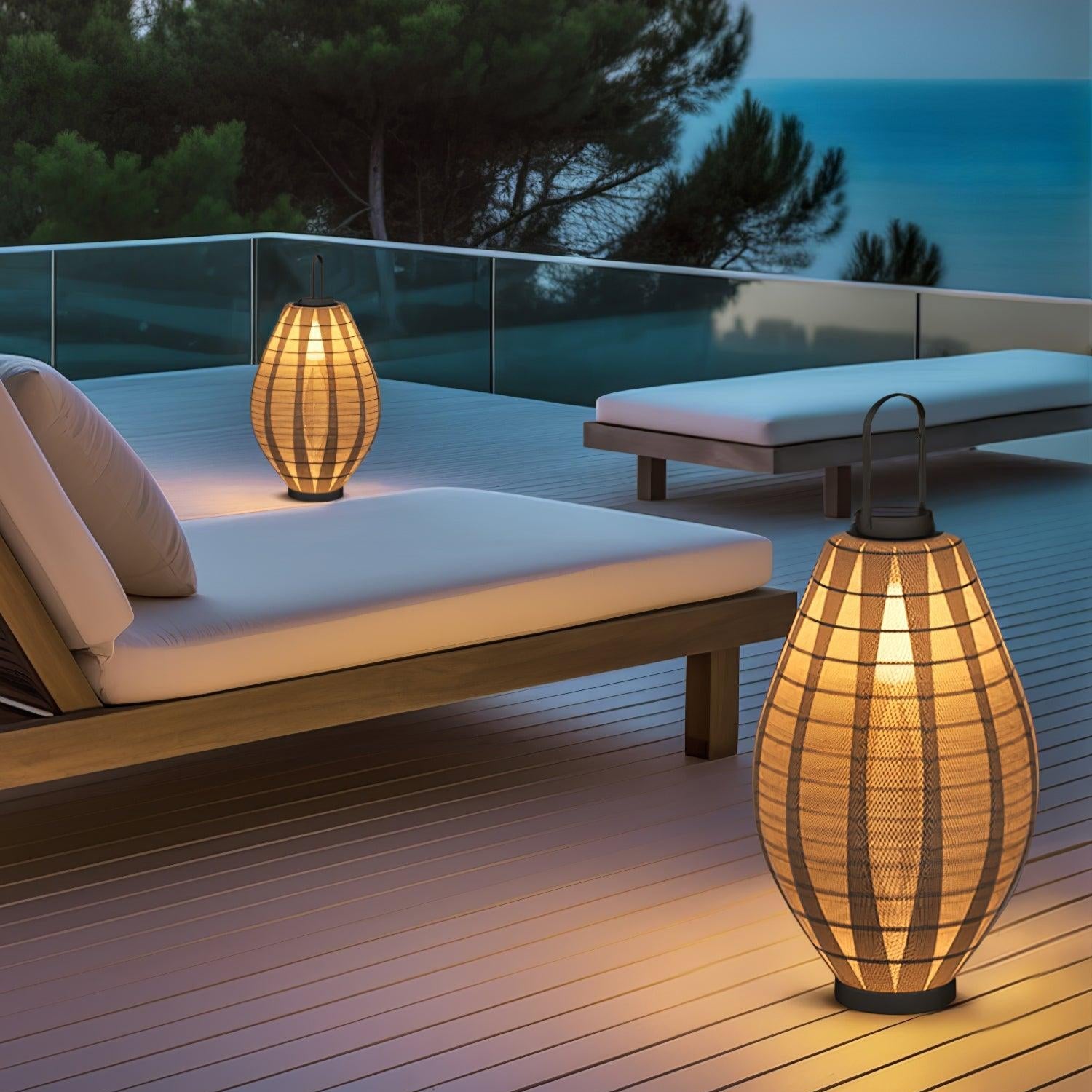 Ray Mesh Beacon Outdoor Lamp