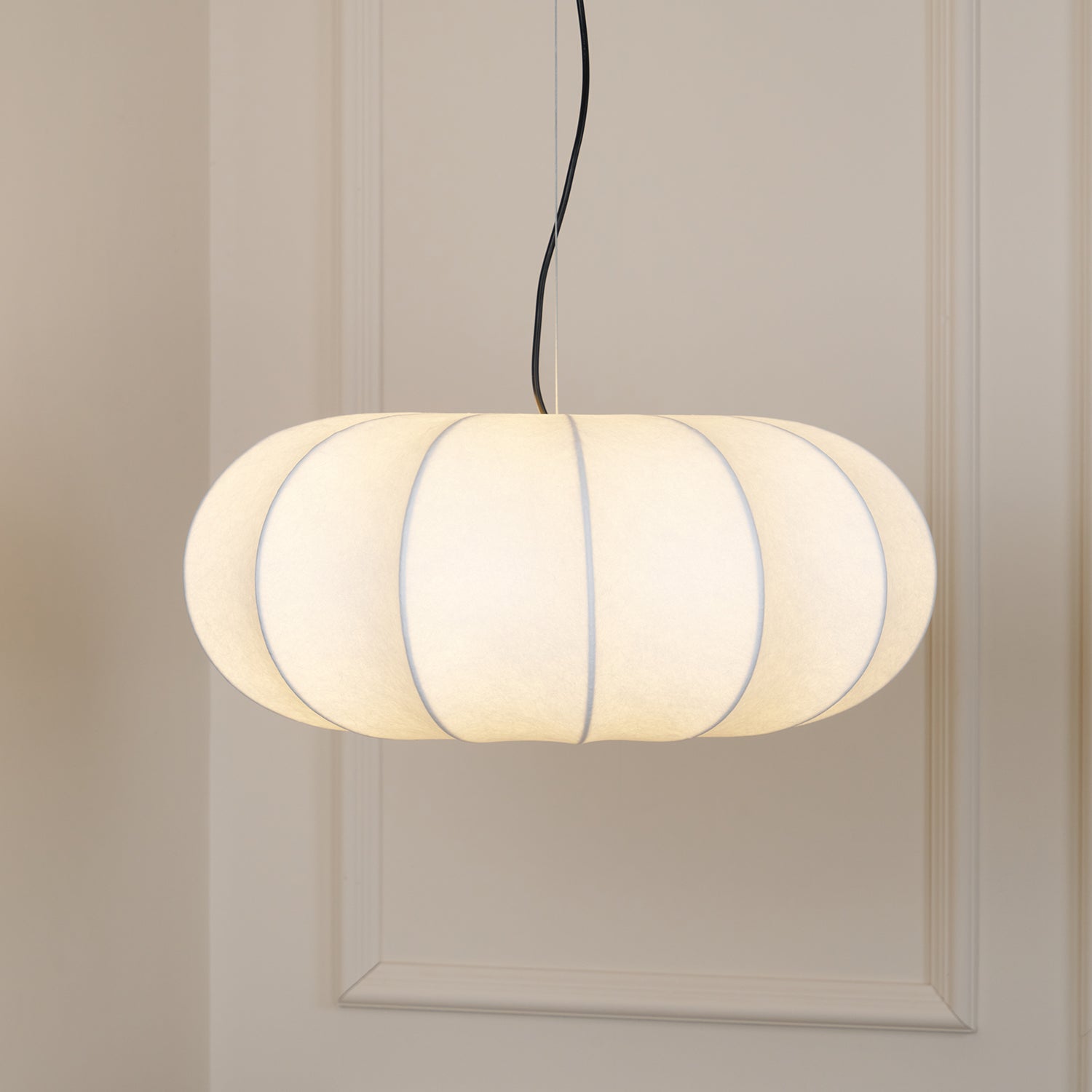 Ritta Pumpkin Pendant Light Silk