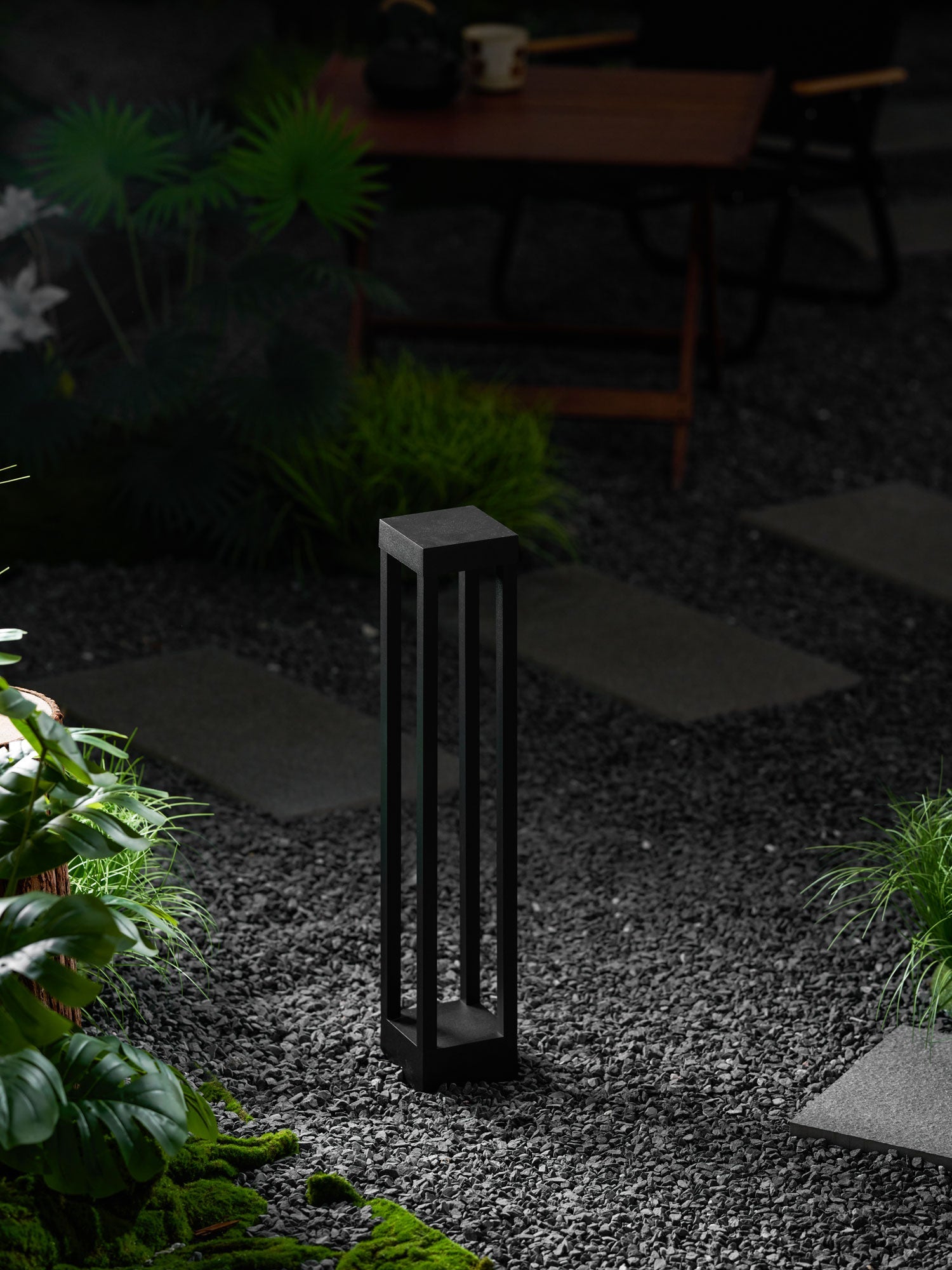 Obsidian Post Outdoor Light - Letslighting