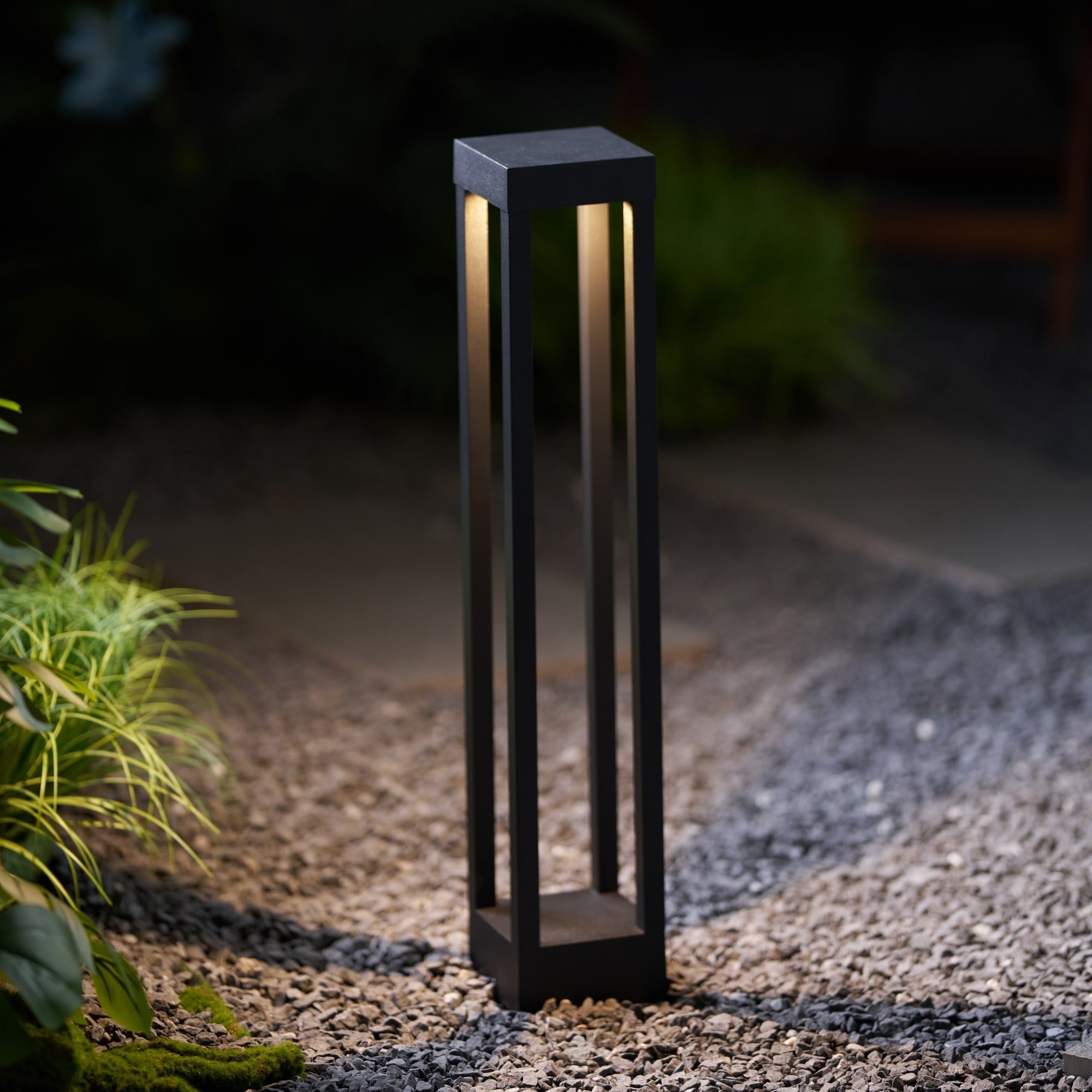 Obsidian Post Outdoor Light - Letslighting