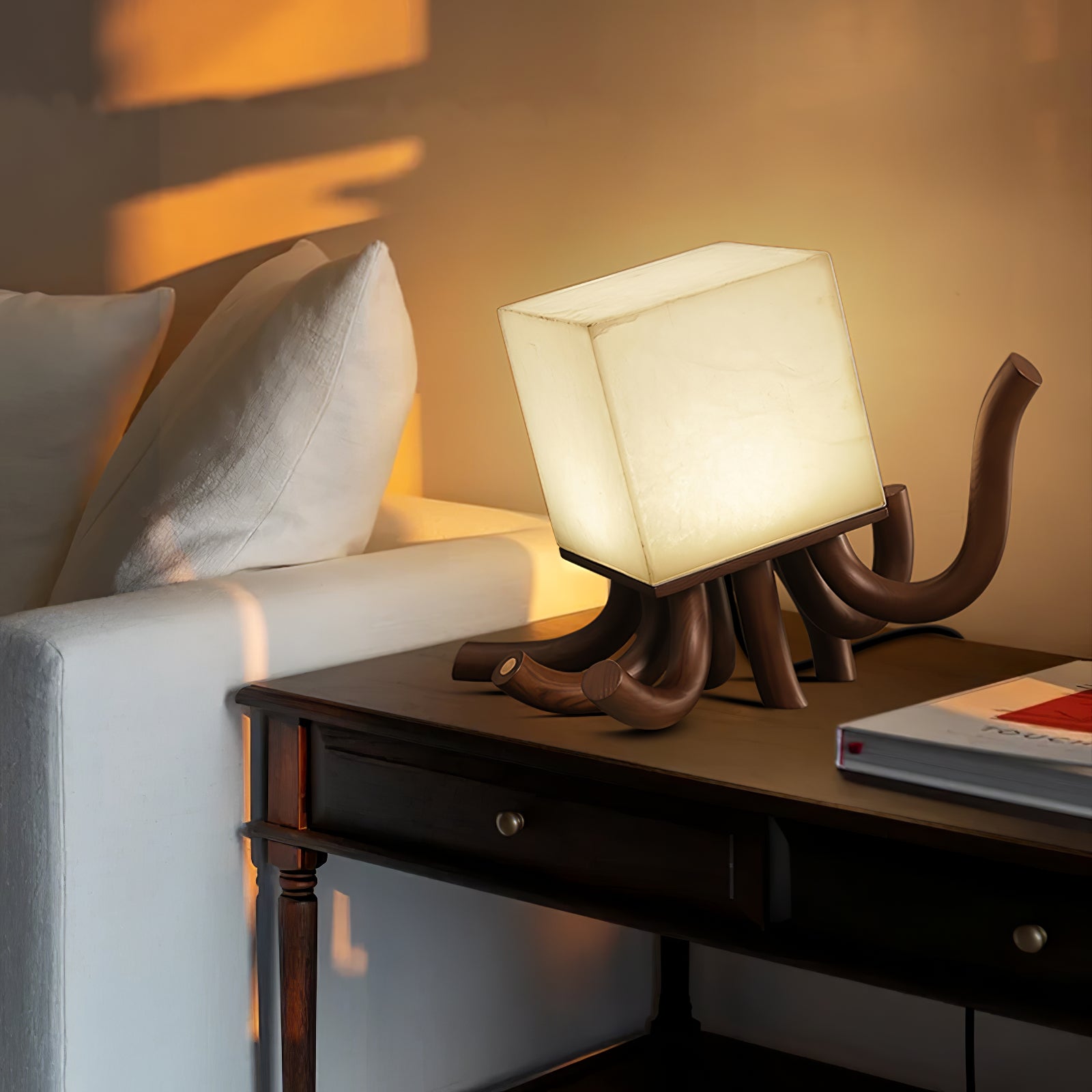 Ivvinos Tentacle Alabaster Table Lamp - Letslighting