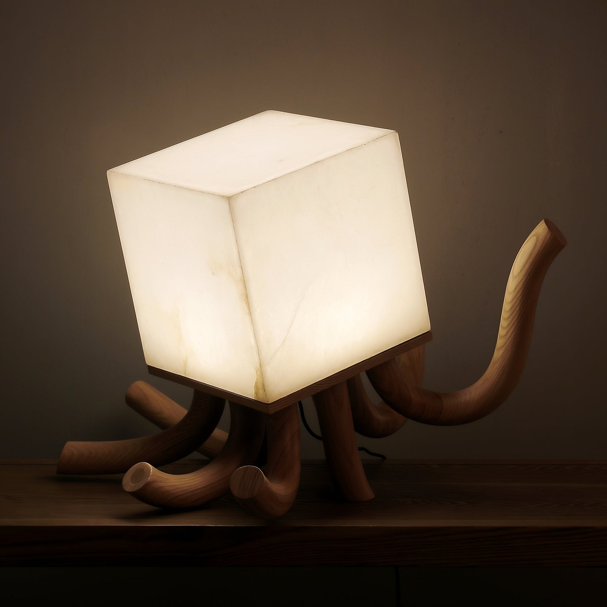Ivvinos Tentacle Alabaster Table Lamp - Letslighting