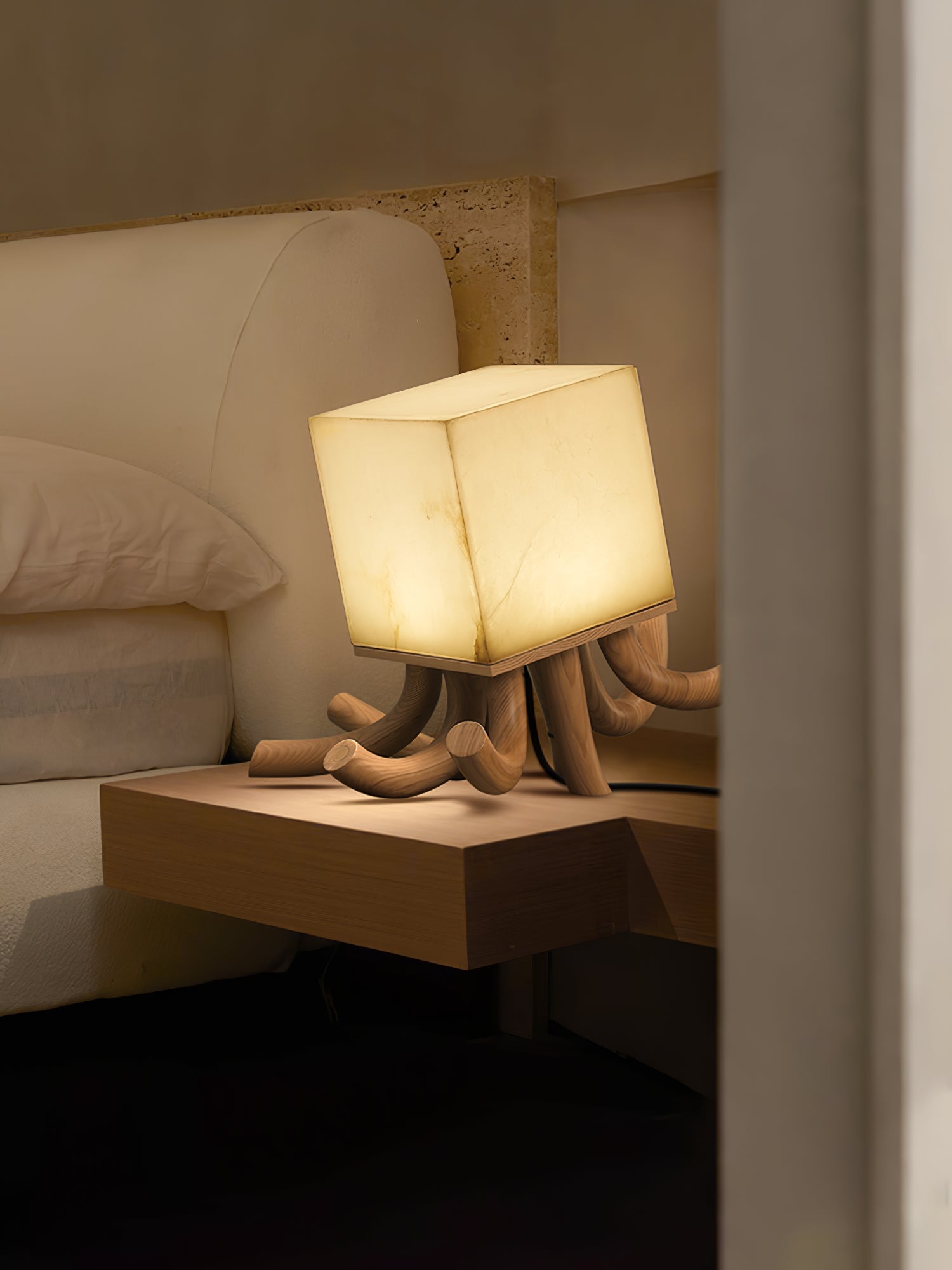 Ivvinos Tentacle Alabaster Table Lamp - Letslighting