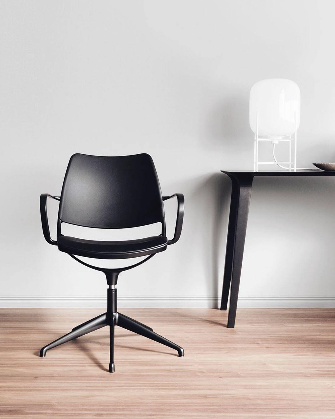 Halope Glass Industrial Table Lamp - Letslighting