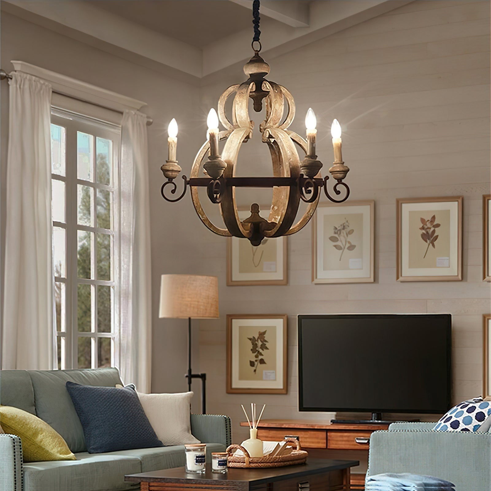 Cumaryra Traditional Hand-carved Wooden Chandelier - Letslighting