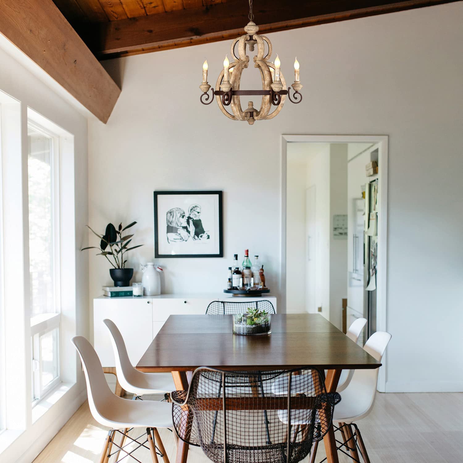 Cumaryra Traditional Hand-carved Wooden Chandelier - Letslighting
