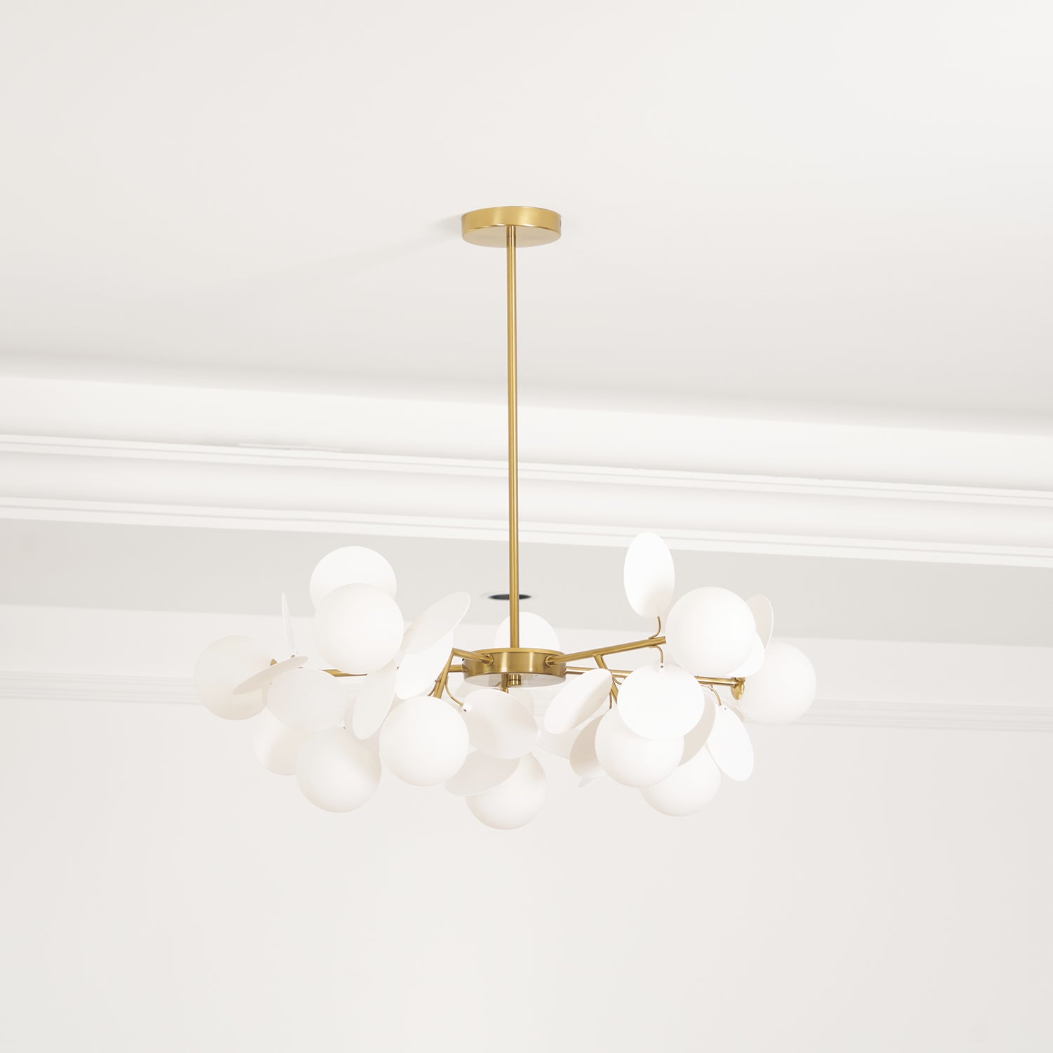 Lustra Chandelier Off White Tree Eight Open Shades - Letslighting
