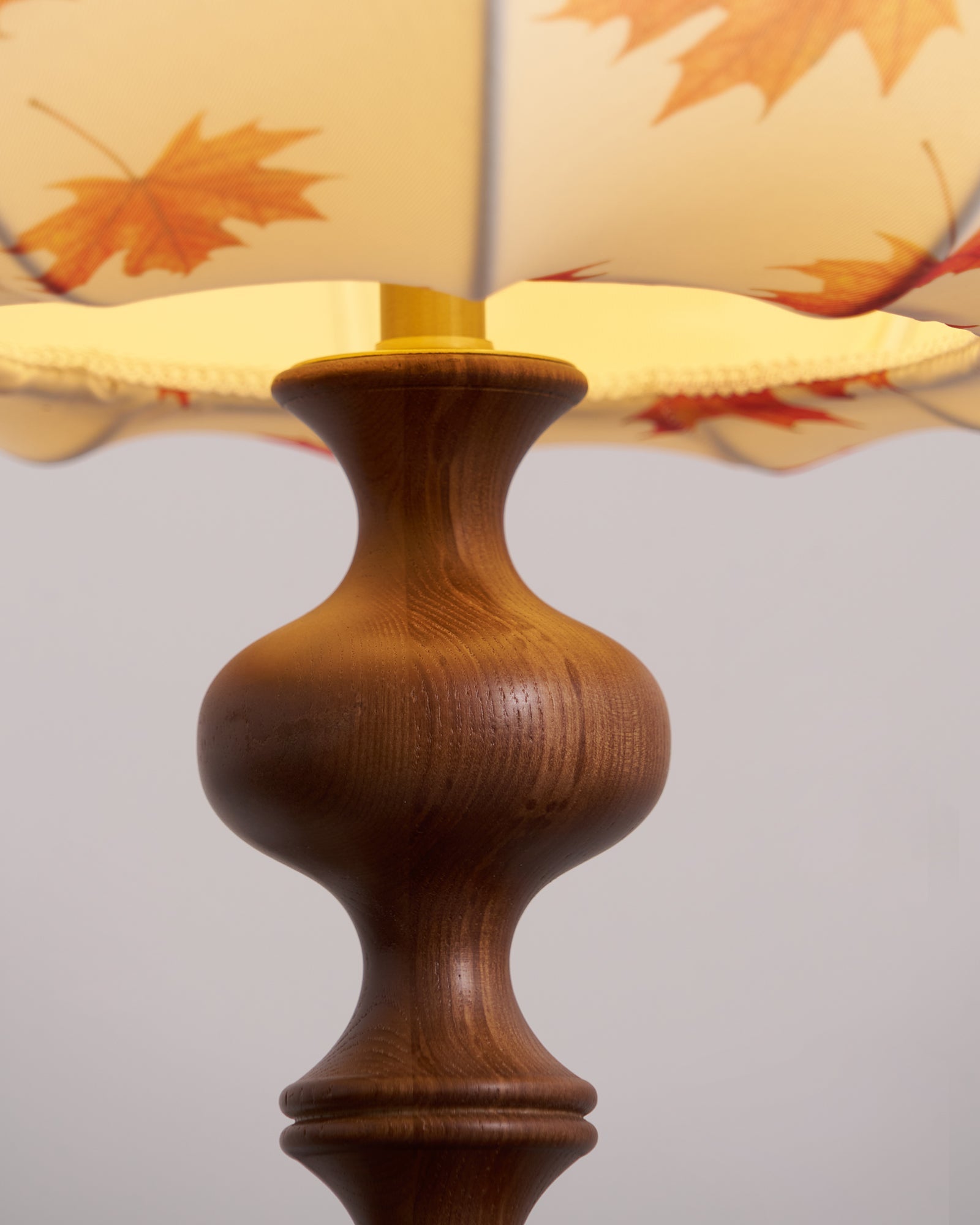Olivia Floor Lamp - Blowlighting