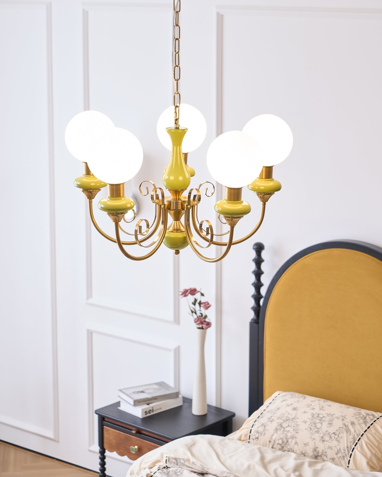 Lustra Chandelier Green Shades Gold Curved Arms - Letslighting