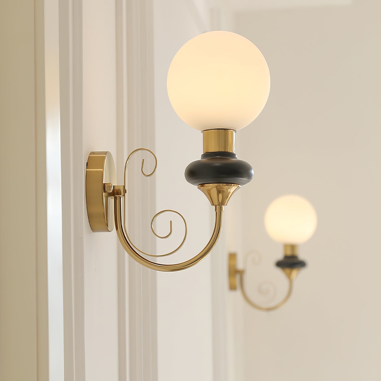 Quirk Premium Nordic Art Glass Wall Lamp - Letslighting