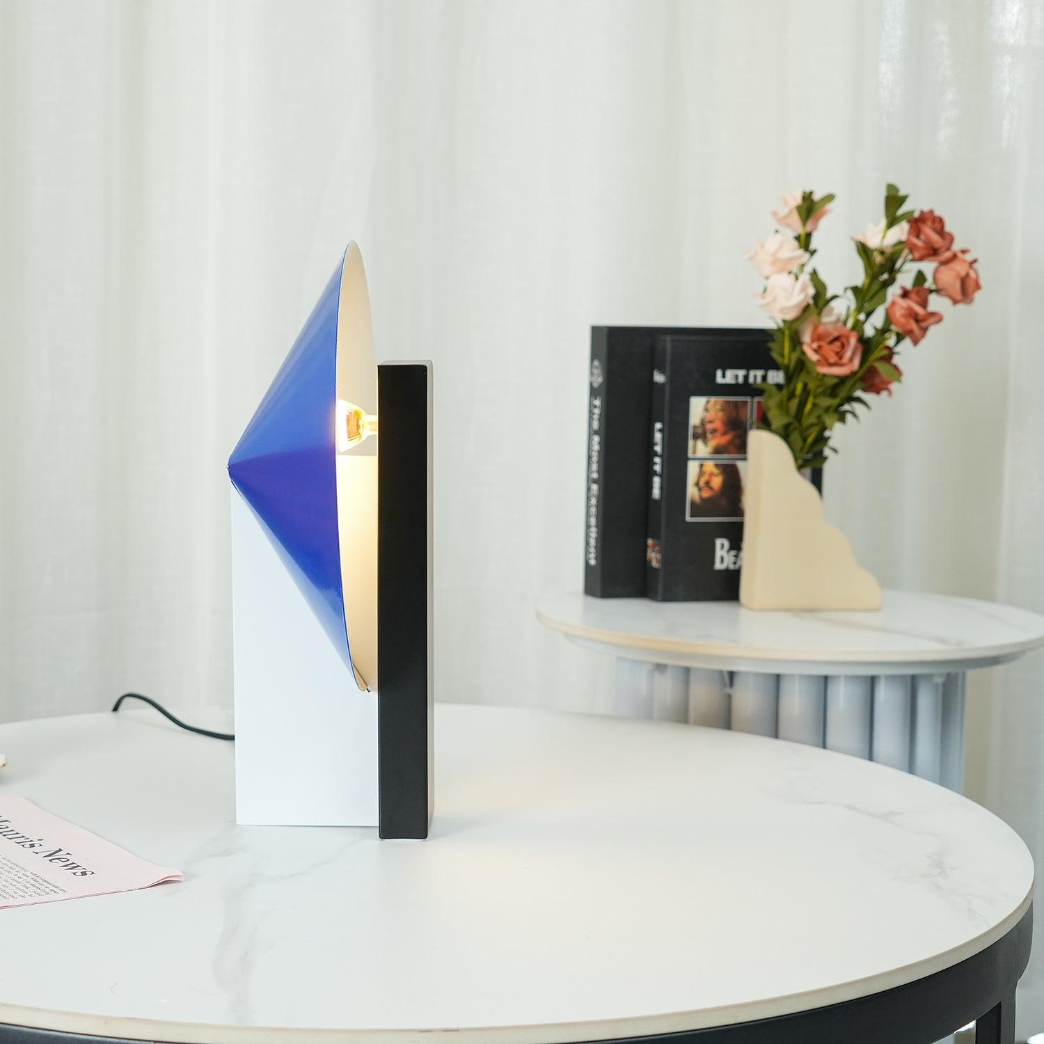 Brooke Minimalist Table Lamp - Letslighting