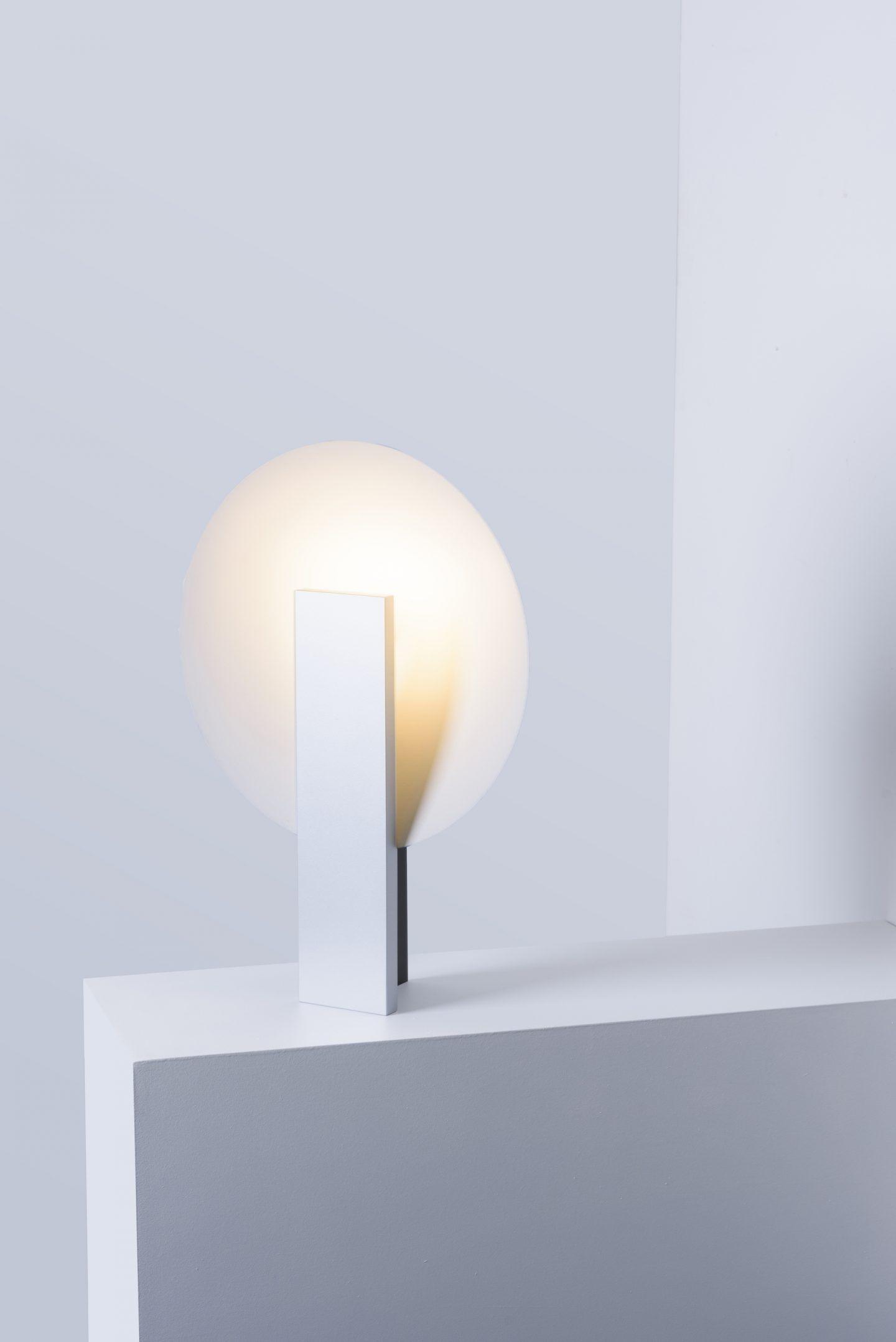 Brooke Minimalist Table Lamp - Letslighting