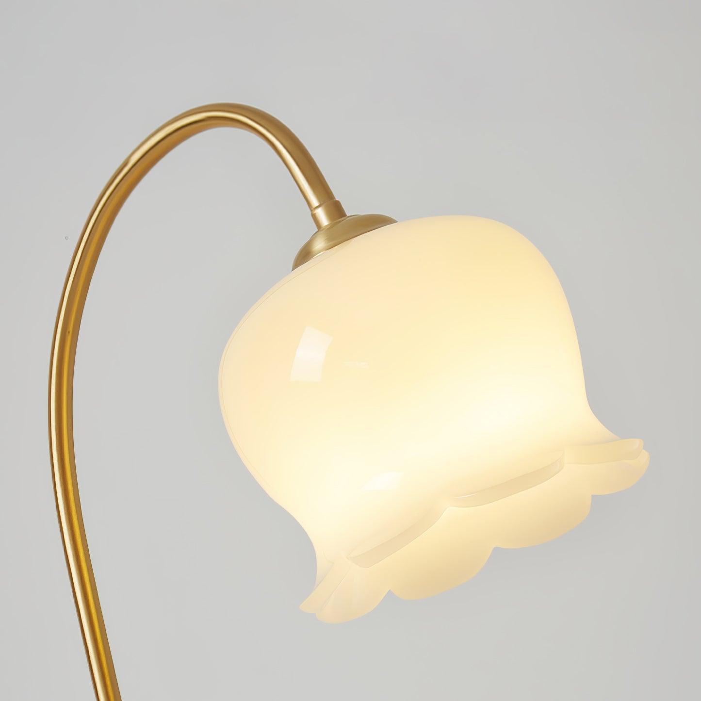 Luxore Brass Vintage Table Lamp - Letslighting