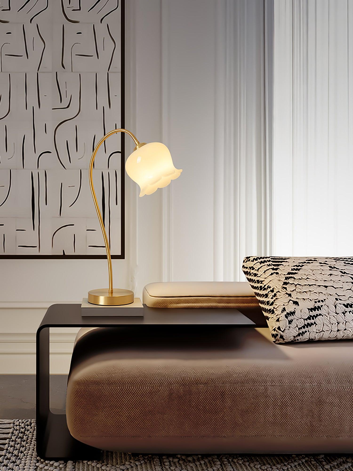Luxore Brass Vintage Table Lamp - Letslighting