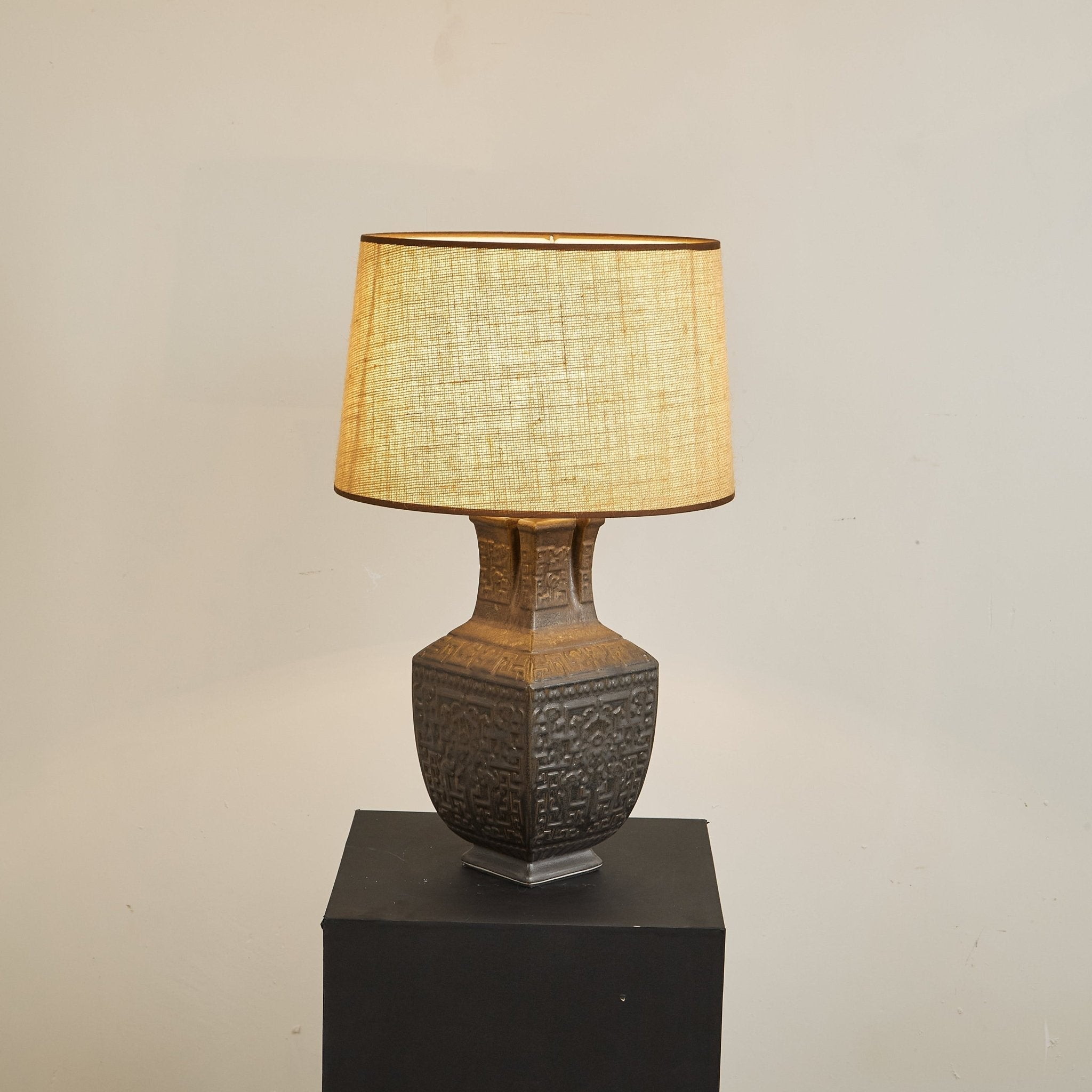 Echo Vintage Fabric Table Lamp - Letslighting