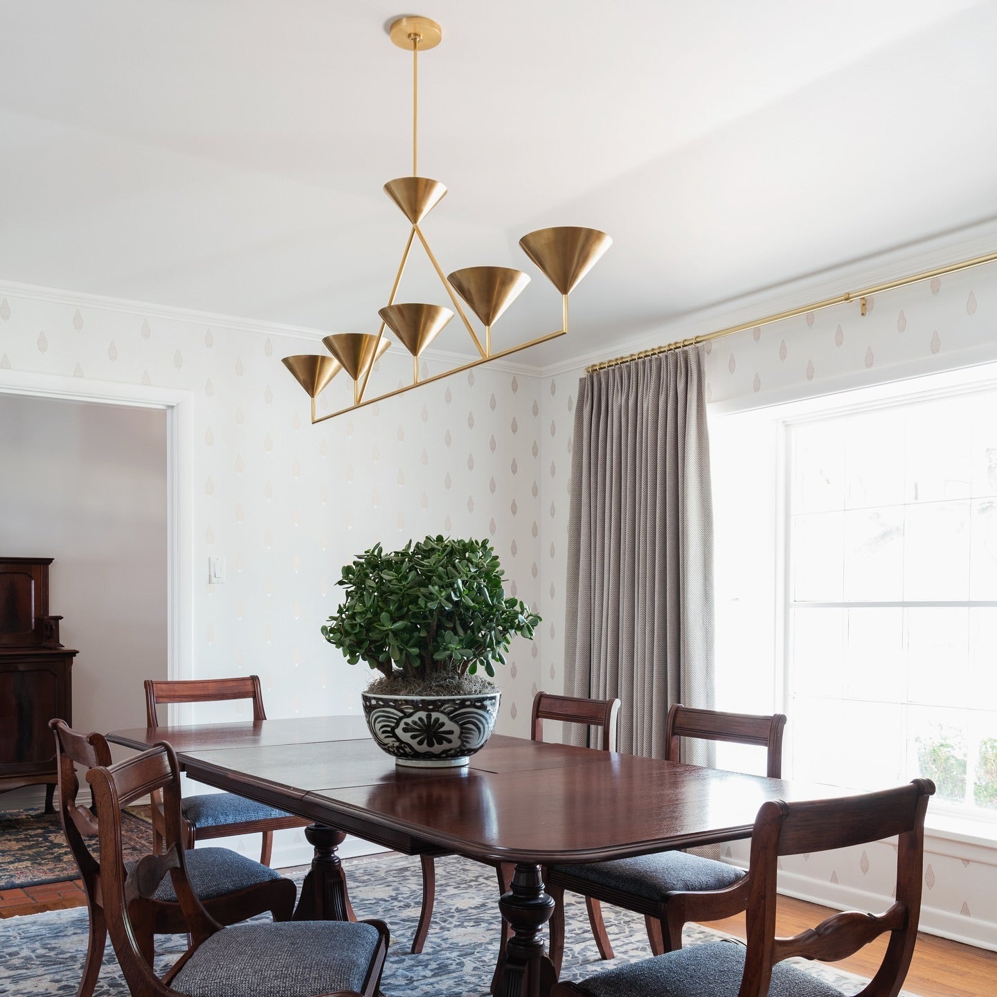 Ulveleth Modern Minimalist Linear Chandelier - Letslighting