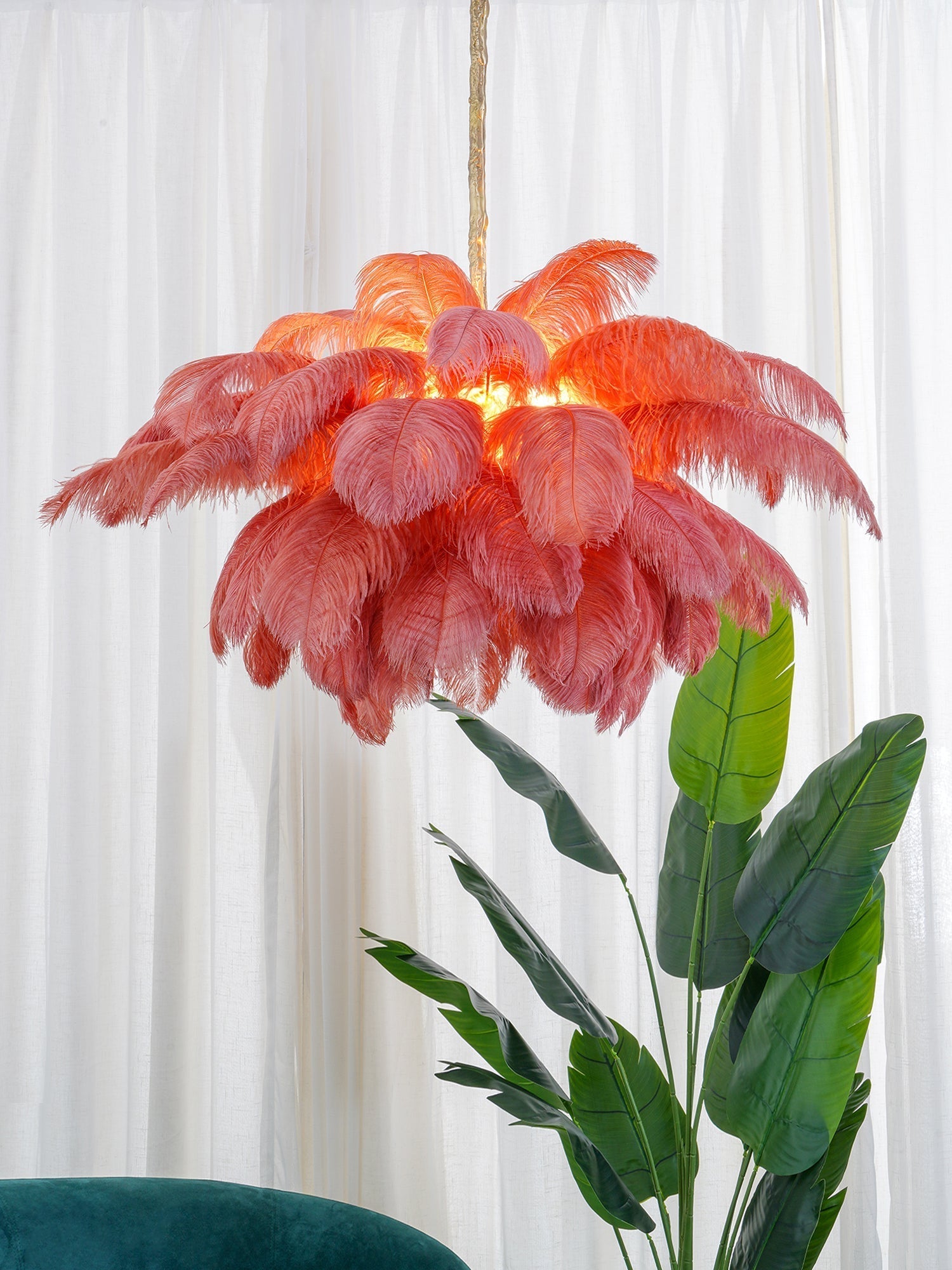 Lustra Chandelier Ostrich Feather Large Brass Stem - Letslighting
