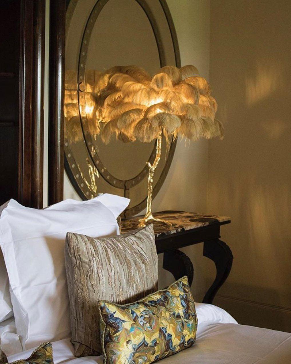 Zephyan Brass Feather Elegant Table Lamp - Letslighting