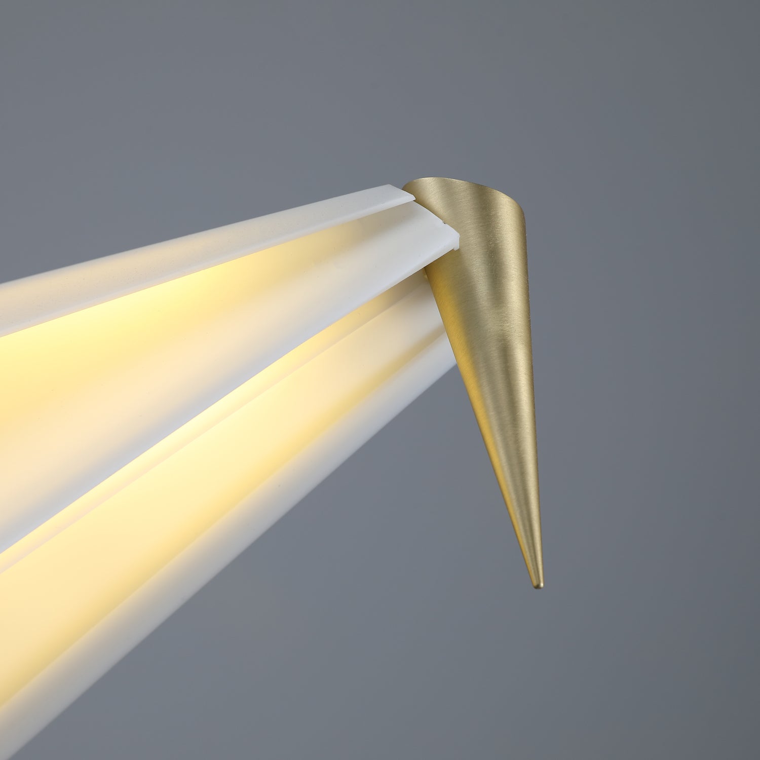 Vioran Aluminum Industrial Floor Lamp - Letslighting