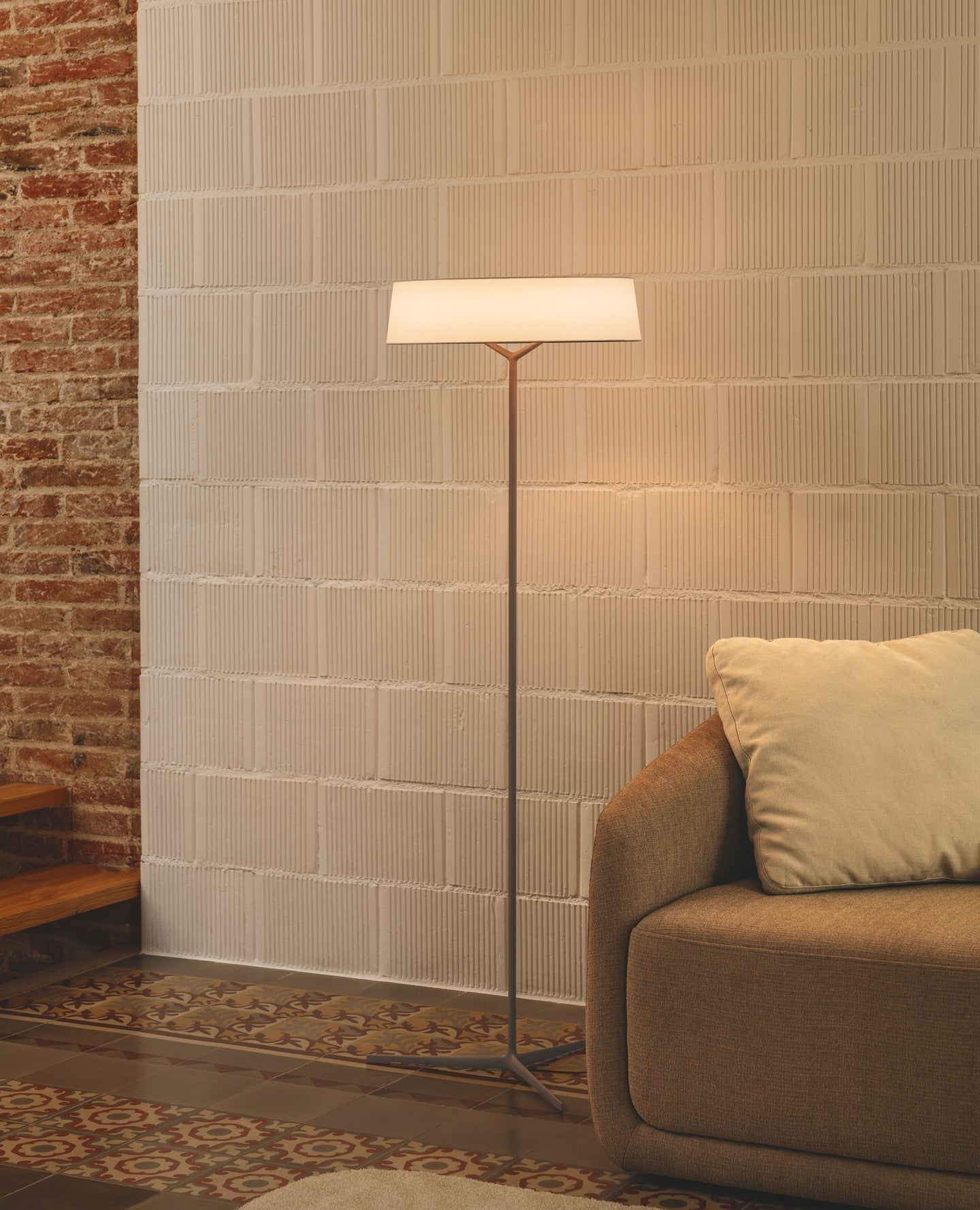Zemaryre Modern Floor Lamp - Letslighting