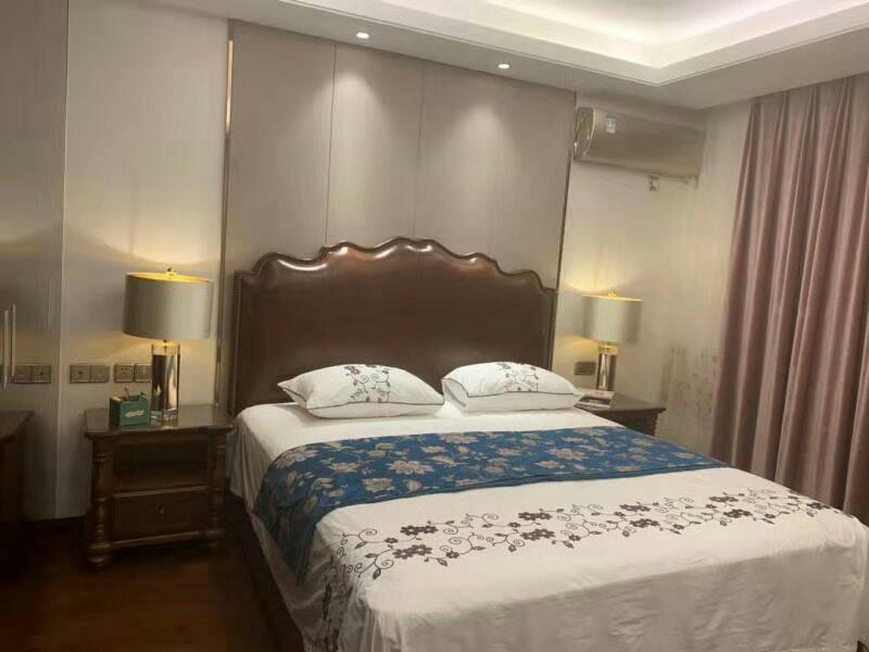 Cameron Modern Table Lamp - Letslighting