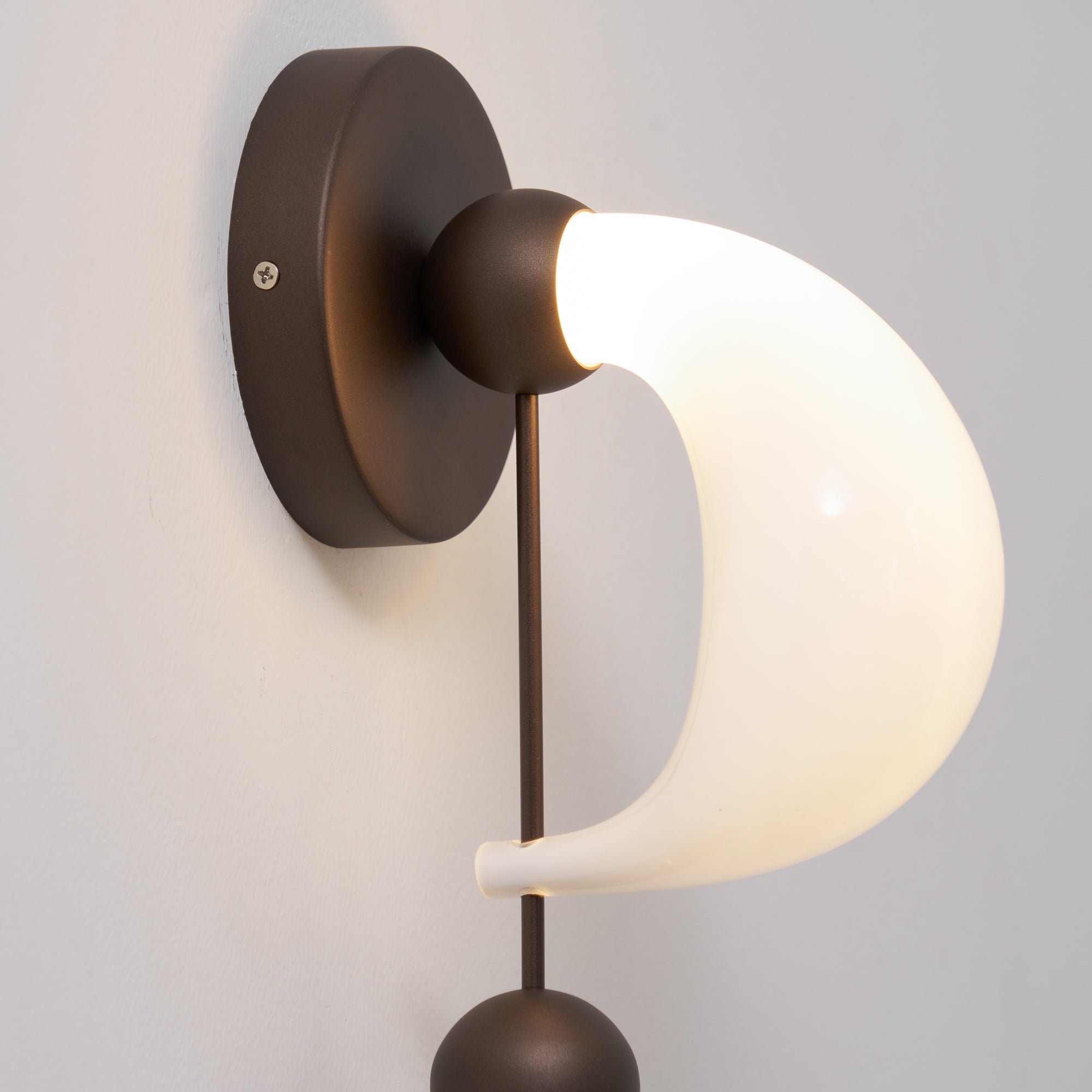 Vesilara Creativity Modern Minimalist Glass Wall Lamp - Letslighting