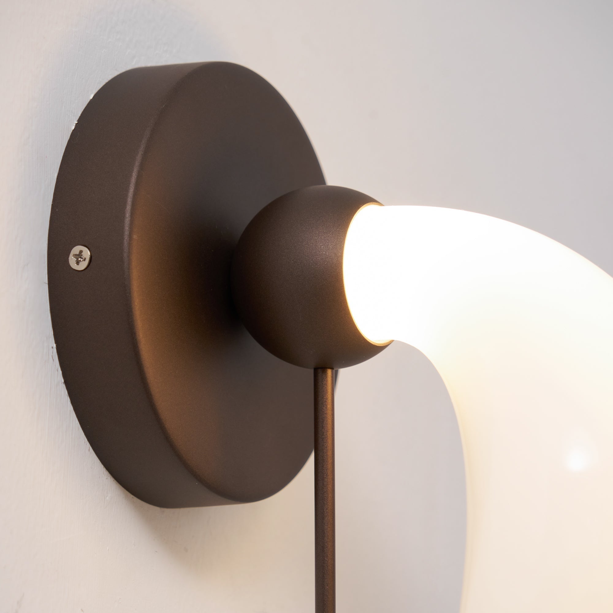 Vesilara Creativity Modern Minimalist Glass Wall Lamp - Letslighting