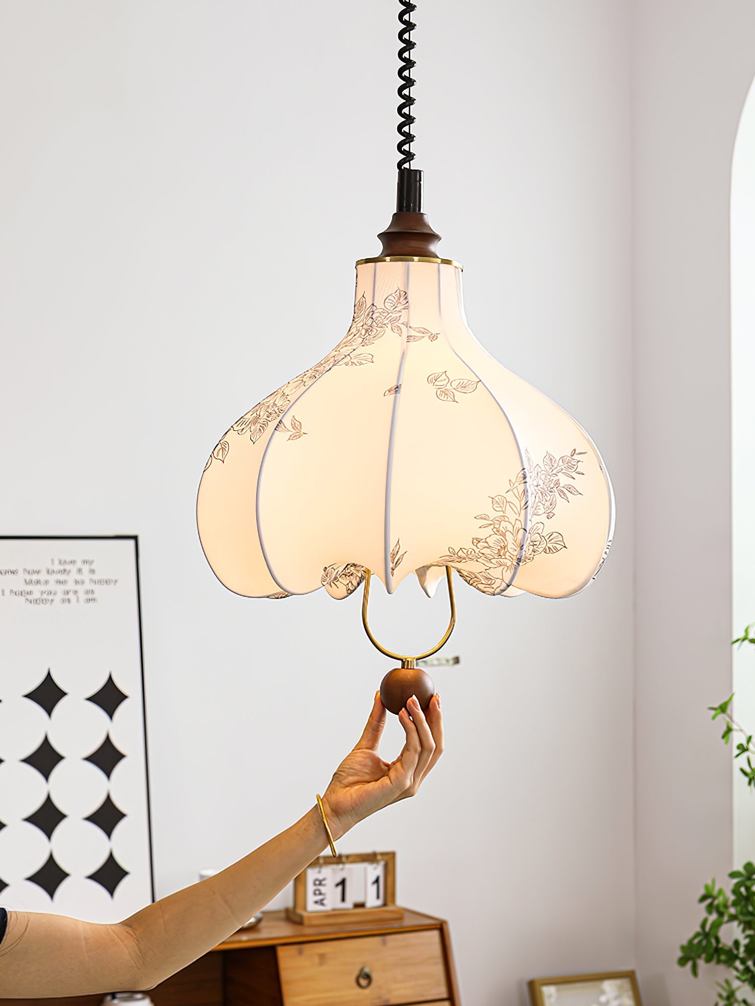 Lustra Pendant Lamp Pear Fabric Lantern for Living Room - Letslighting