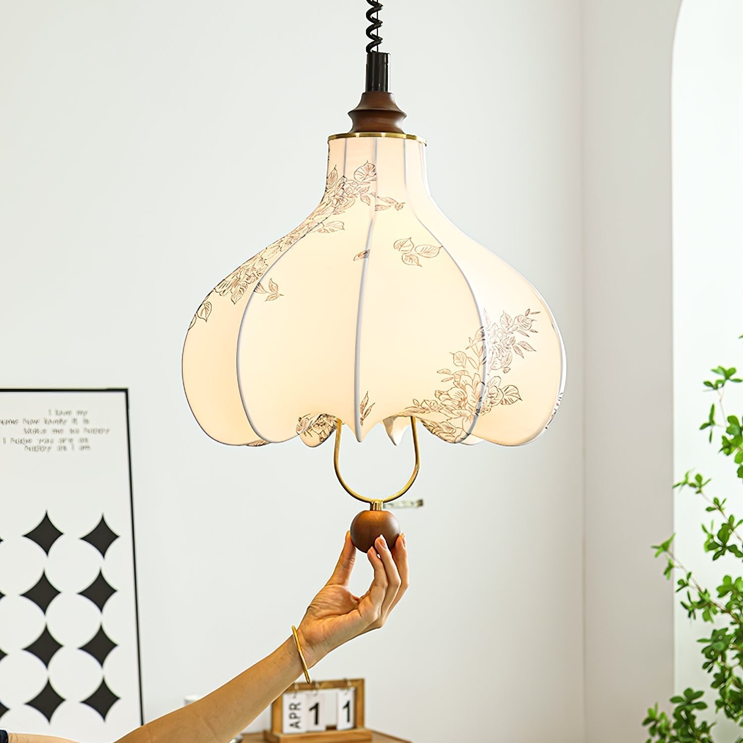 Lustra Pendant Lamp Pear Fabric Lantern for Living Room - Letslighting